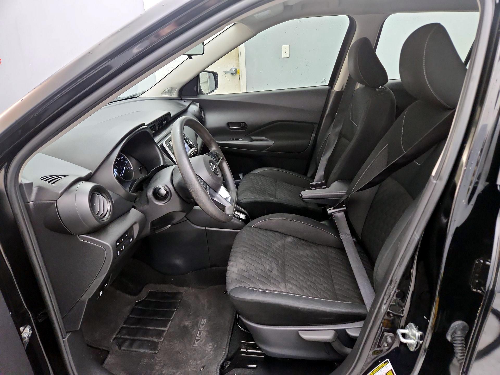 Thumbnail: 2021 Nissan Kicks - 11