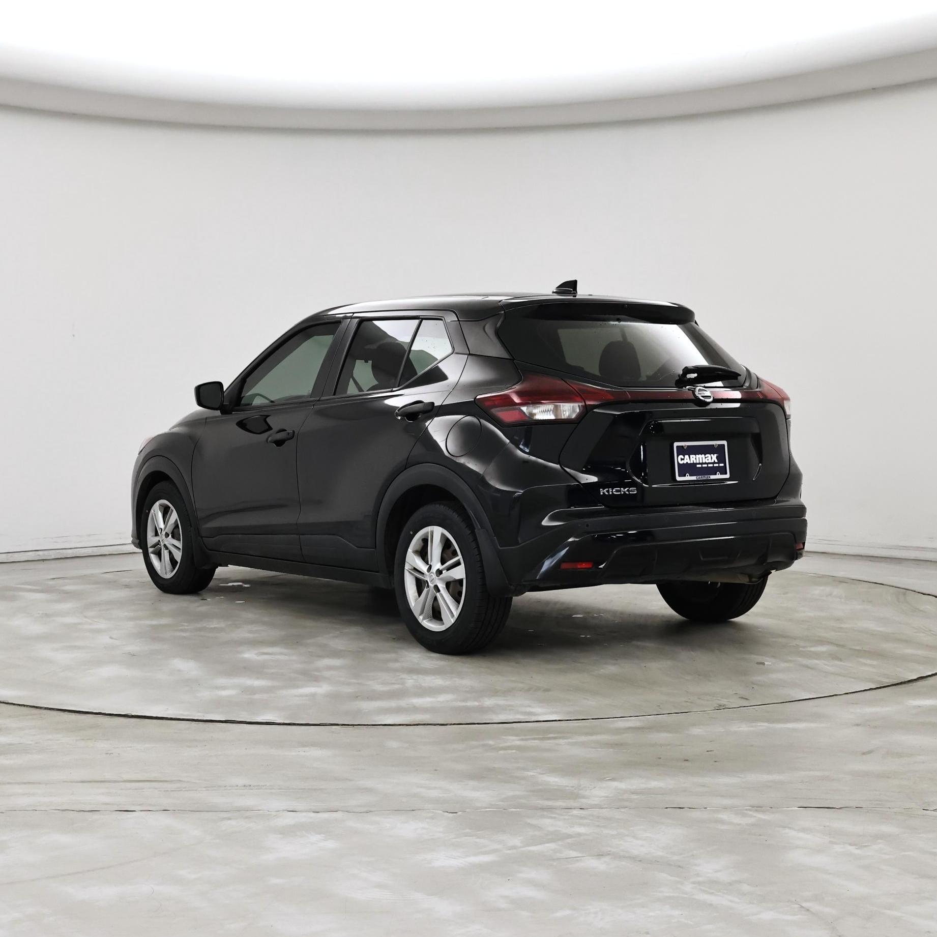 Thumbnail: 2021 Nissan Kicks - 2