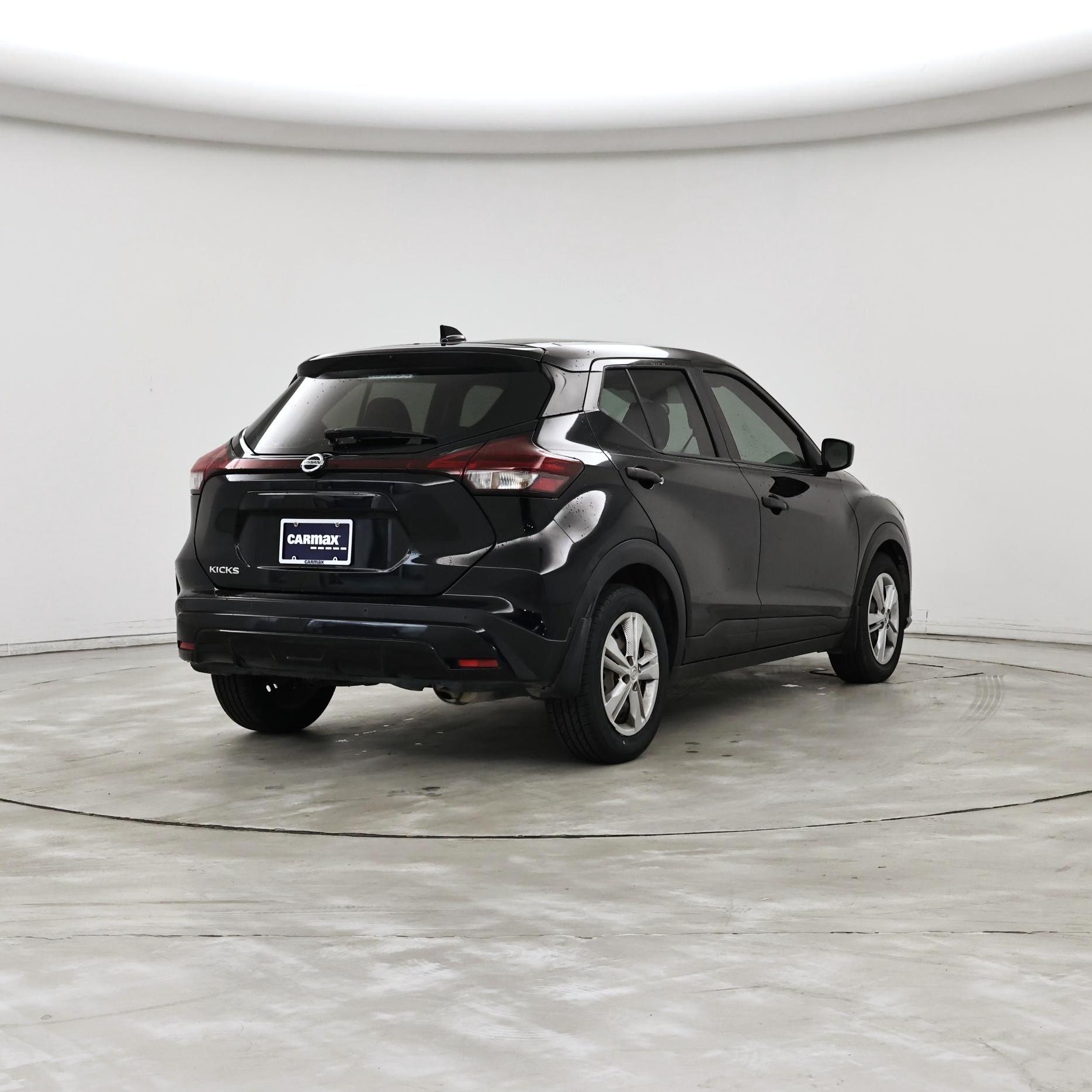 Thumbnail: 2021 Nissan Kicks - 8