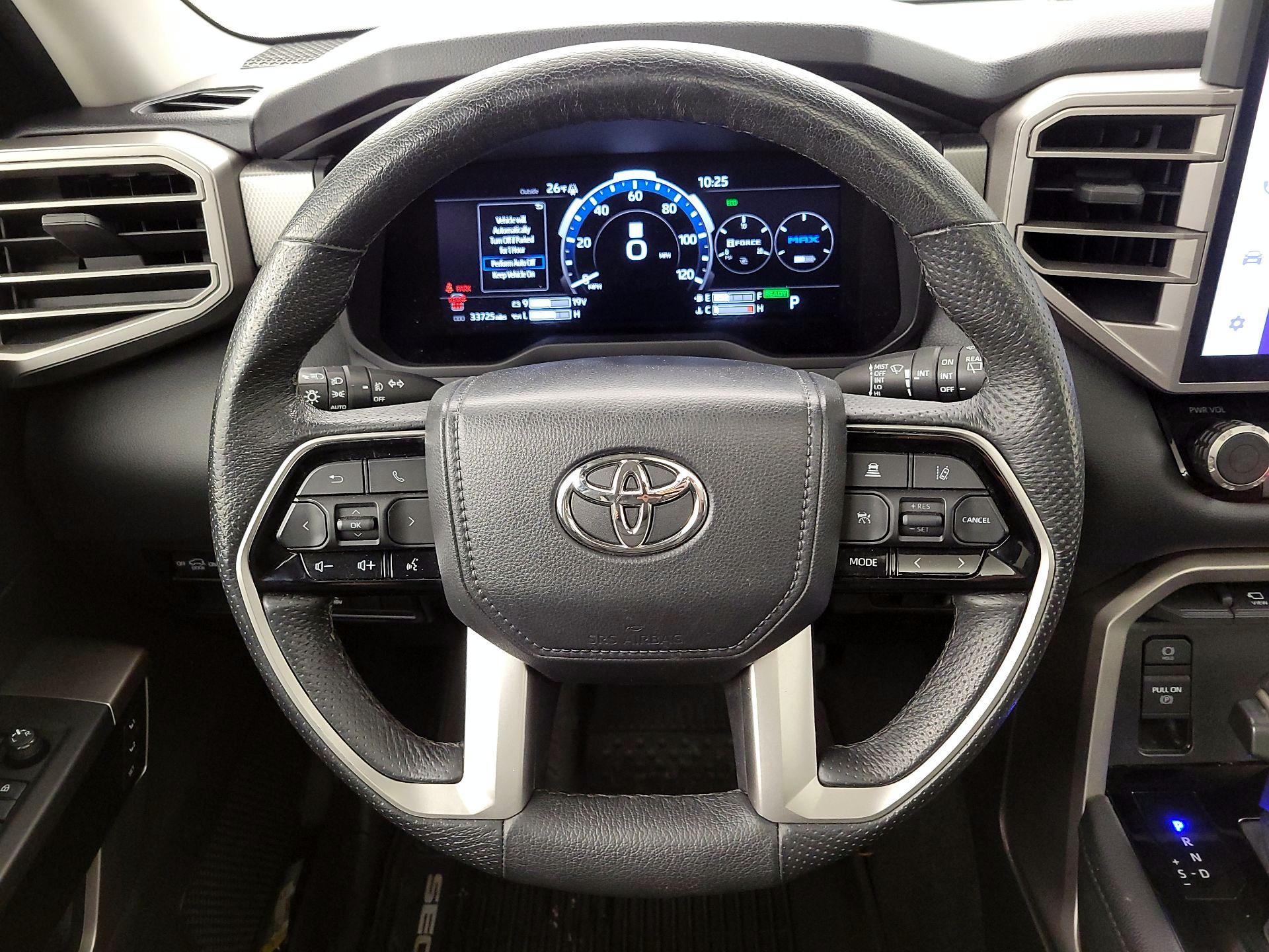 Thumbnail: 2023 Toyota Sequoia - 10