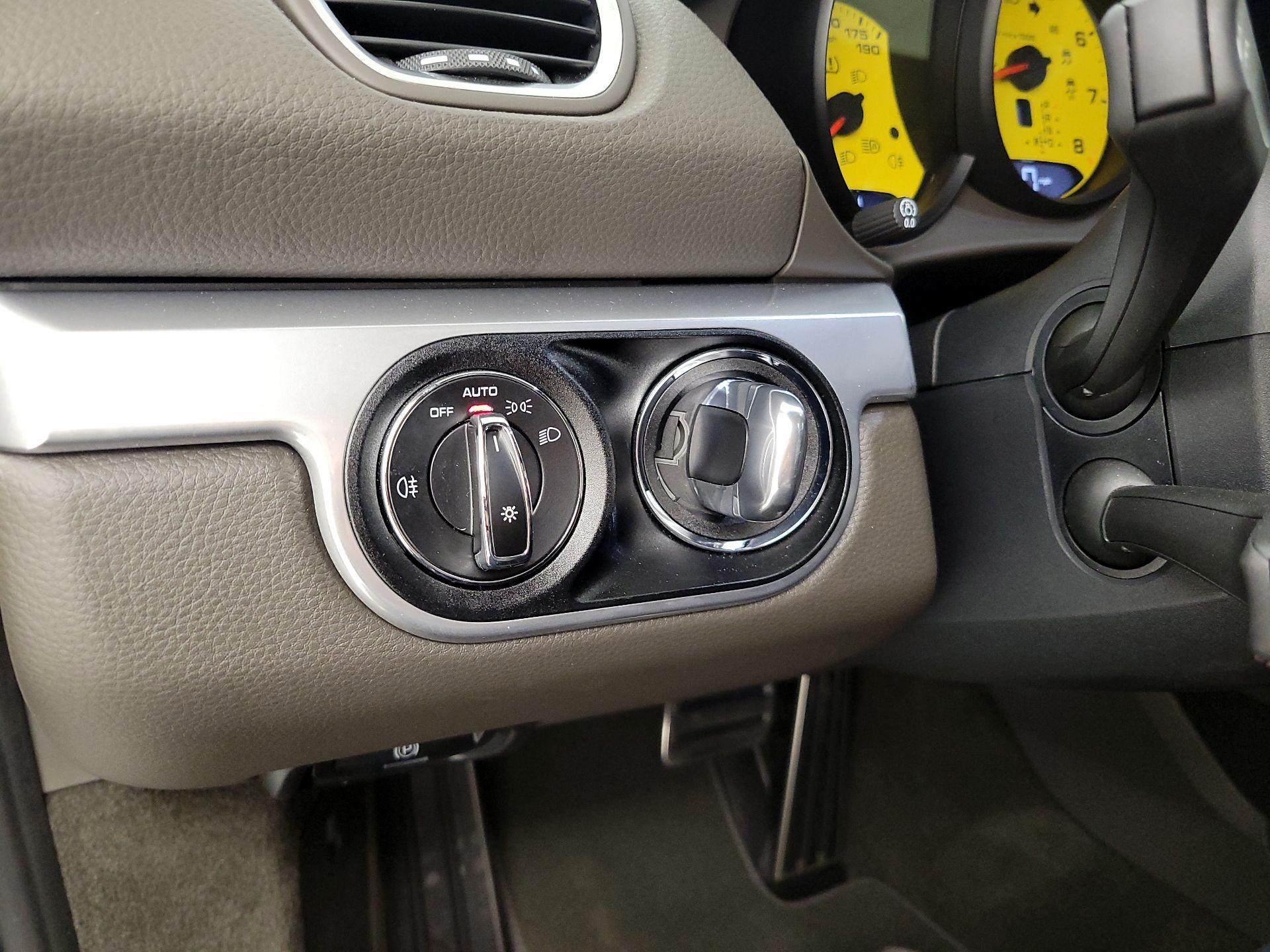 Thumbnail: 2024 Porsche 718 Cayman - 13