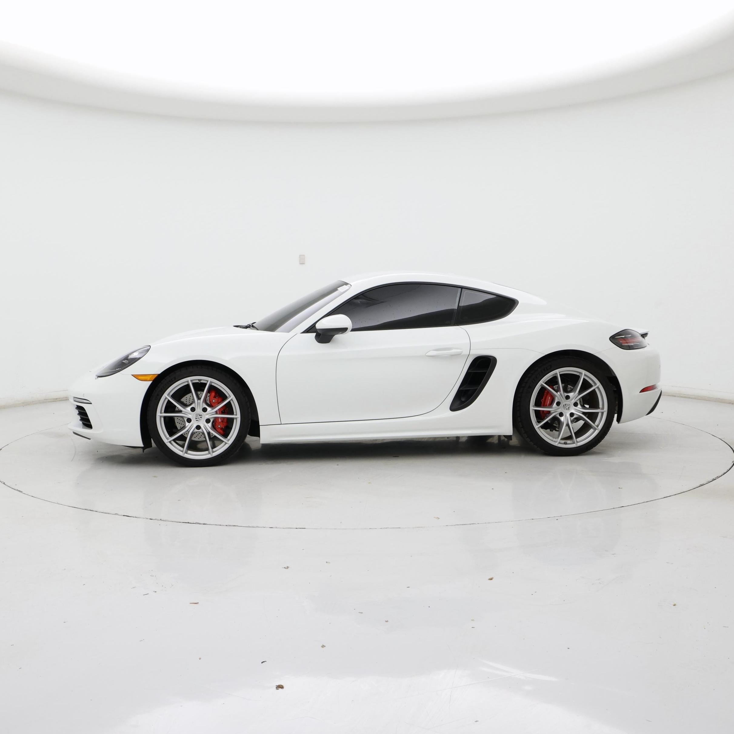 Thumbnail: 2024 Porsche 718 Cayman - 3