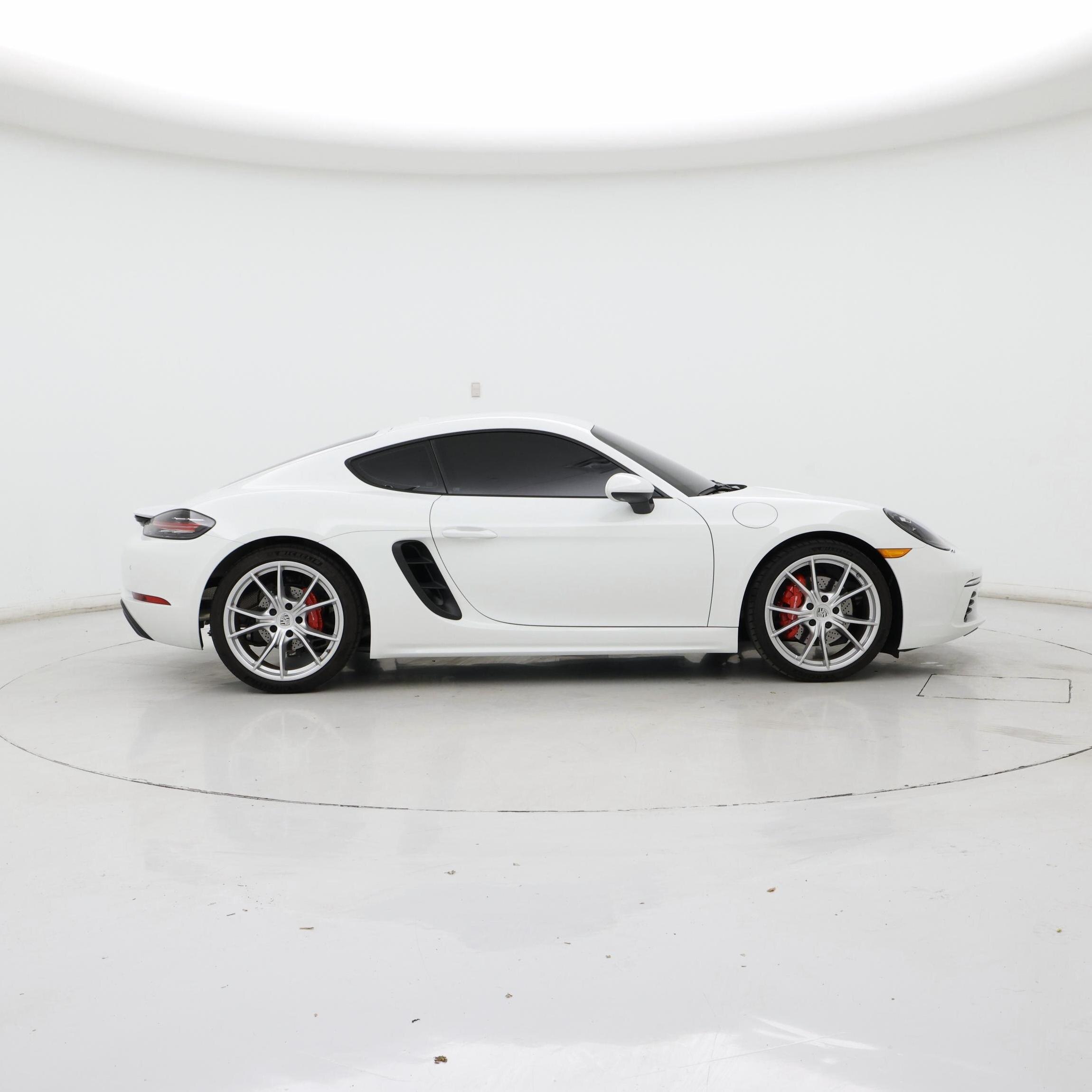 Thumbnail: 2024 Porsche 718 Cayman - 7