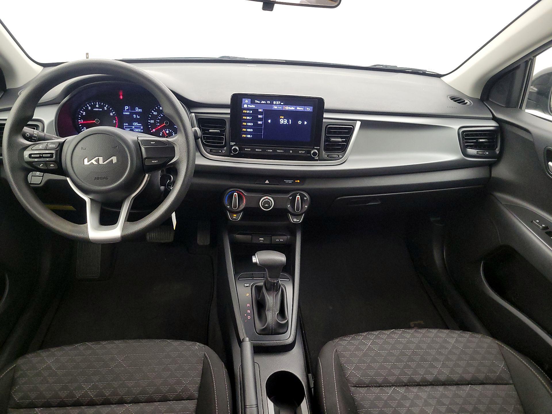 Thumbnail: 2023 Kia Rio - 9