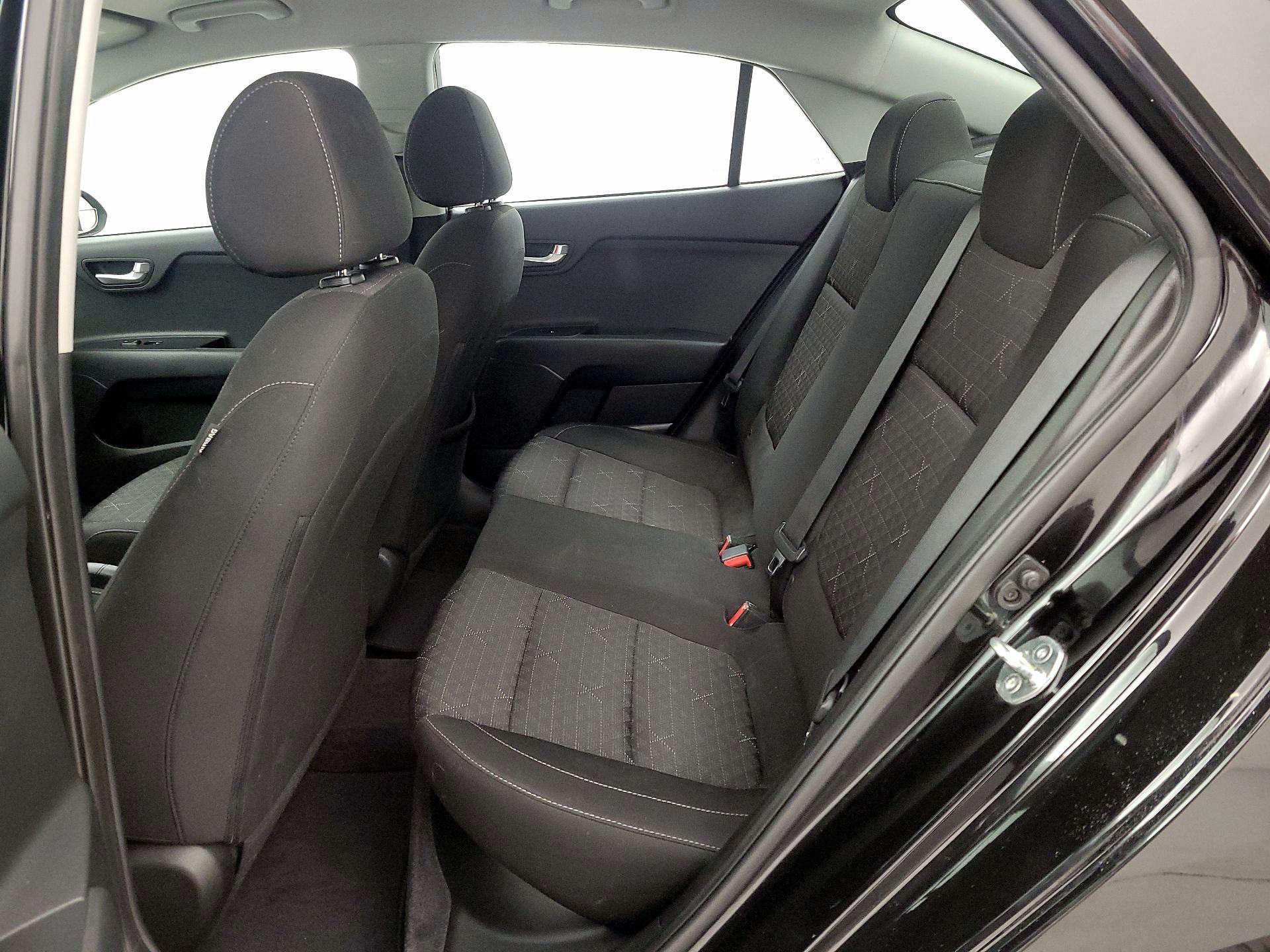 Thumbnail: 2023 Kia Rio - 18