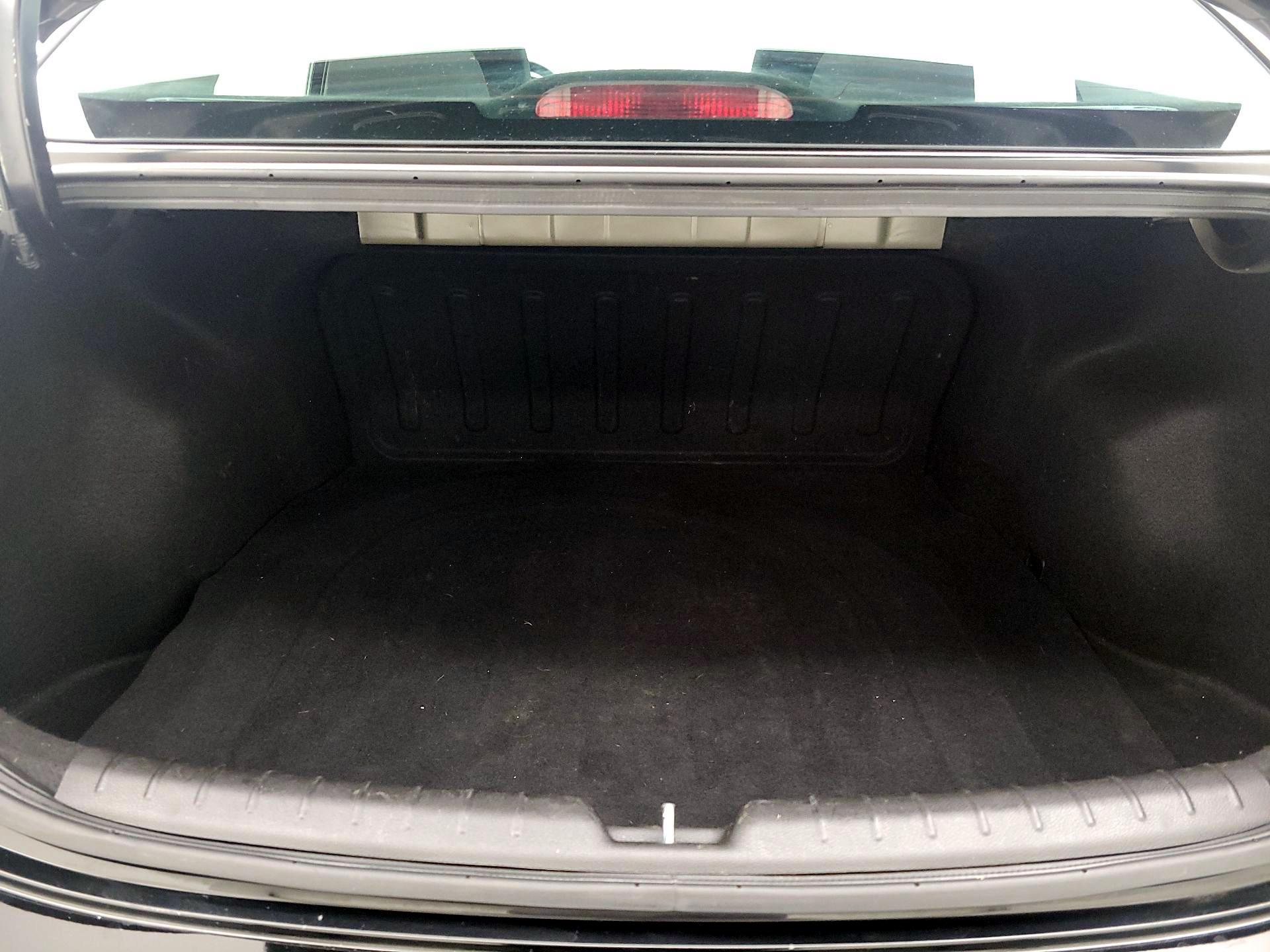 Thumbnail: 2023 Kia Rio - 19