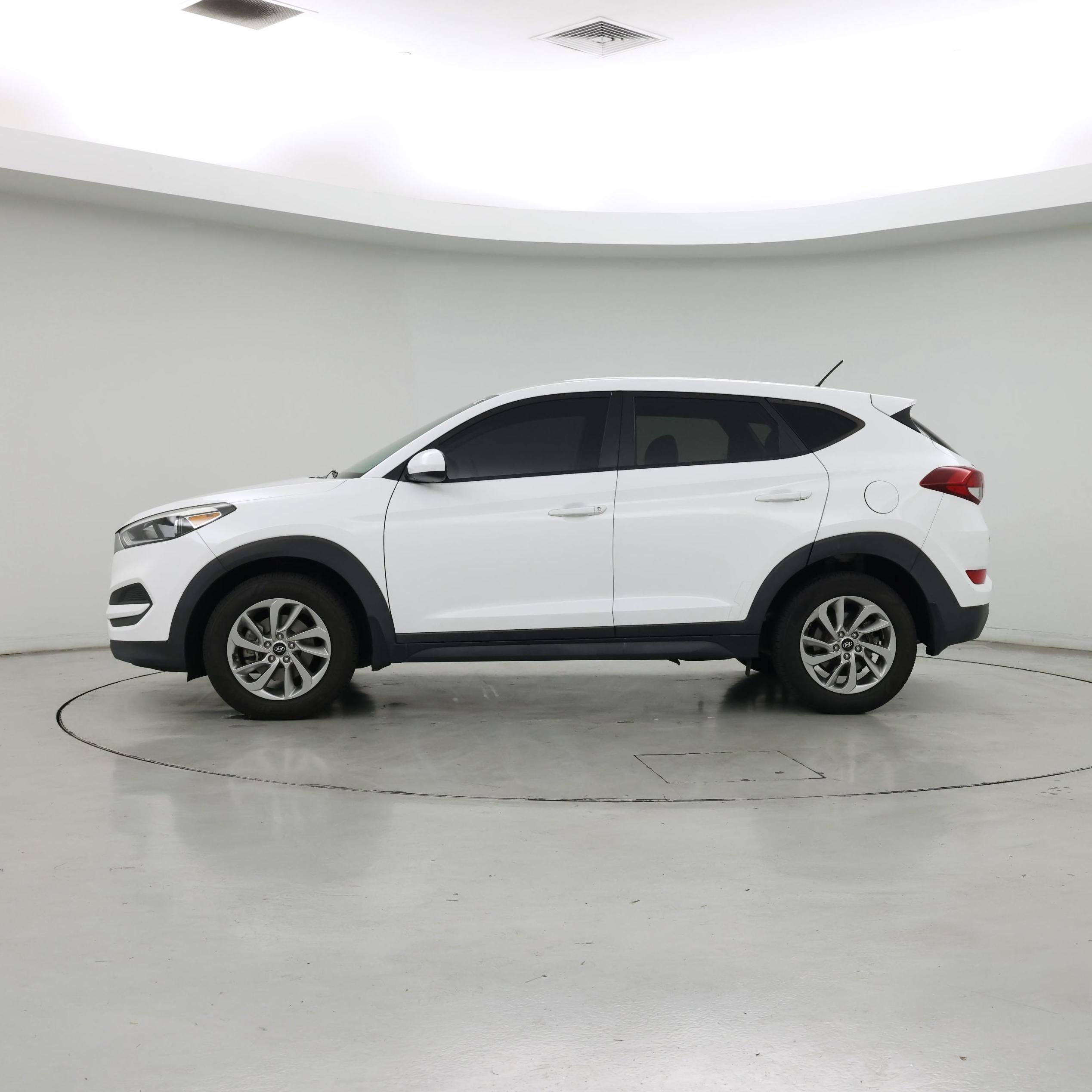 Thumbnail: 2018 Hyundai Tucson - 3