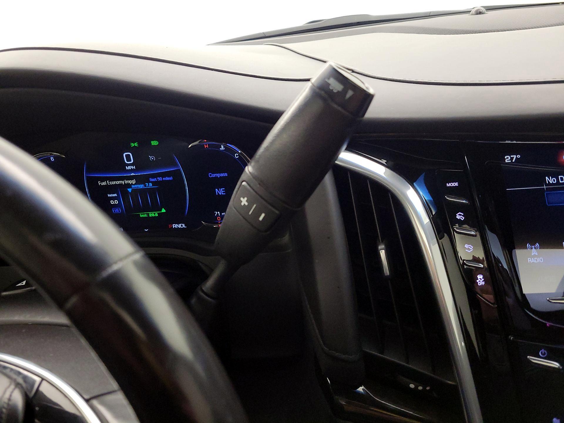 Thumbnail: 2019 Cadillac Escalade - 18