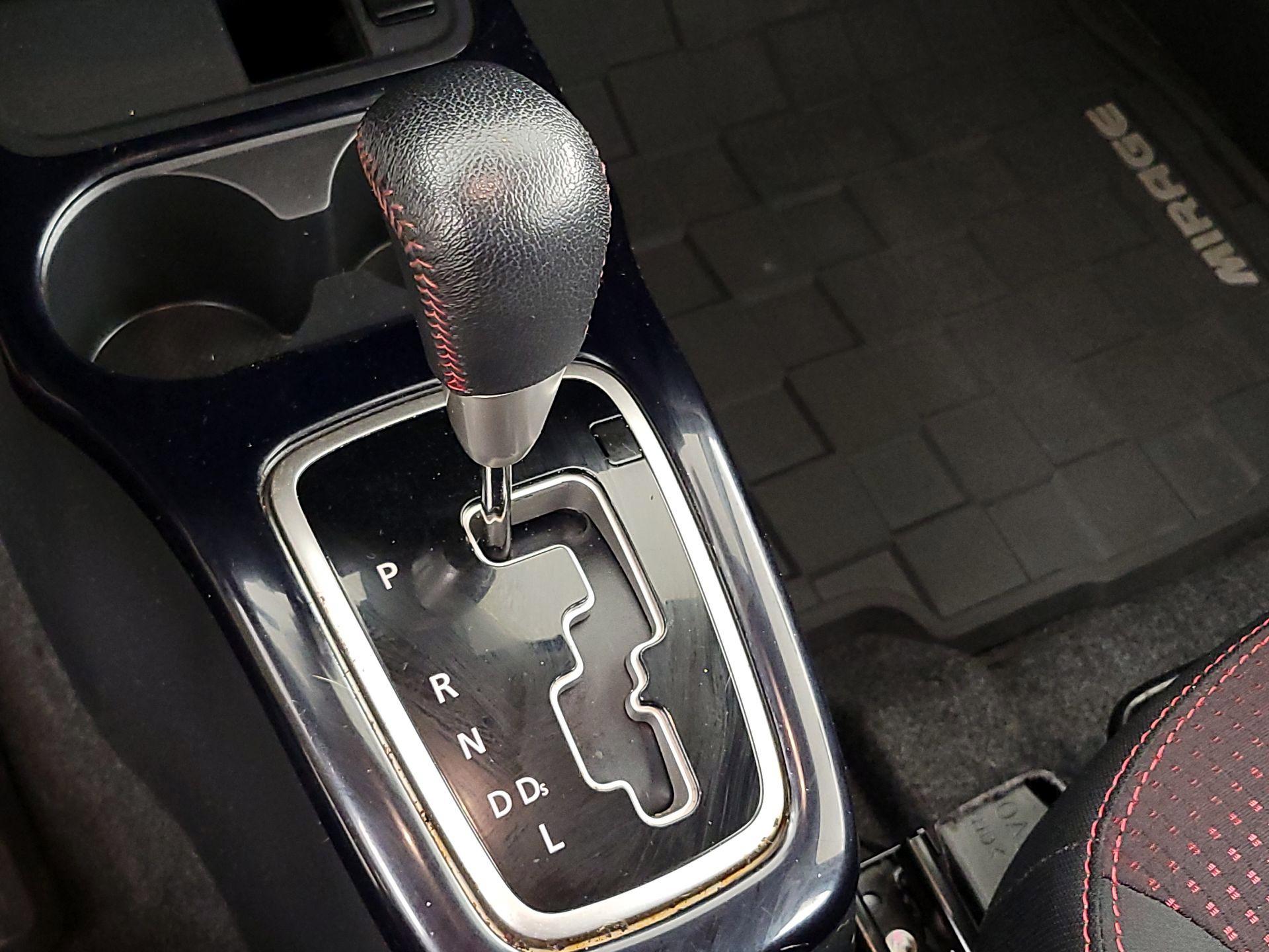 Thumbnail: 2022 Mitsubishi Mirage - 17