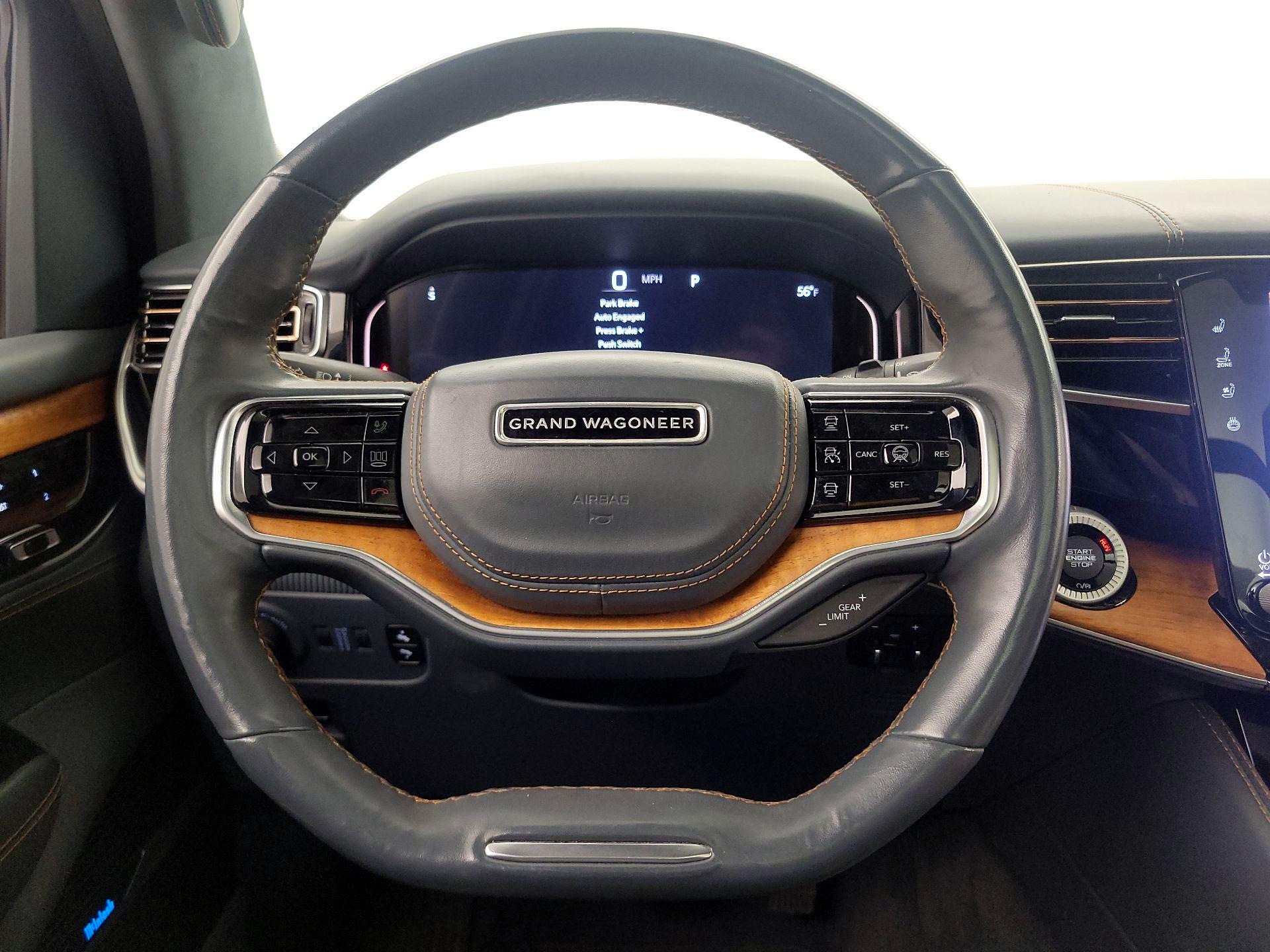 Thumbnail: 2022 Jeep Grand Wagoneer - 10