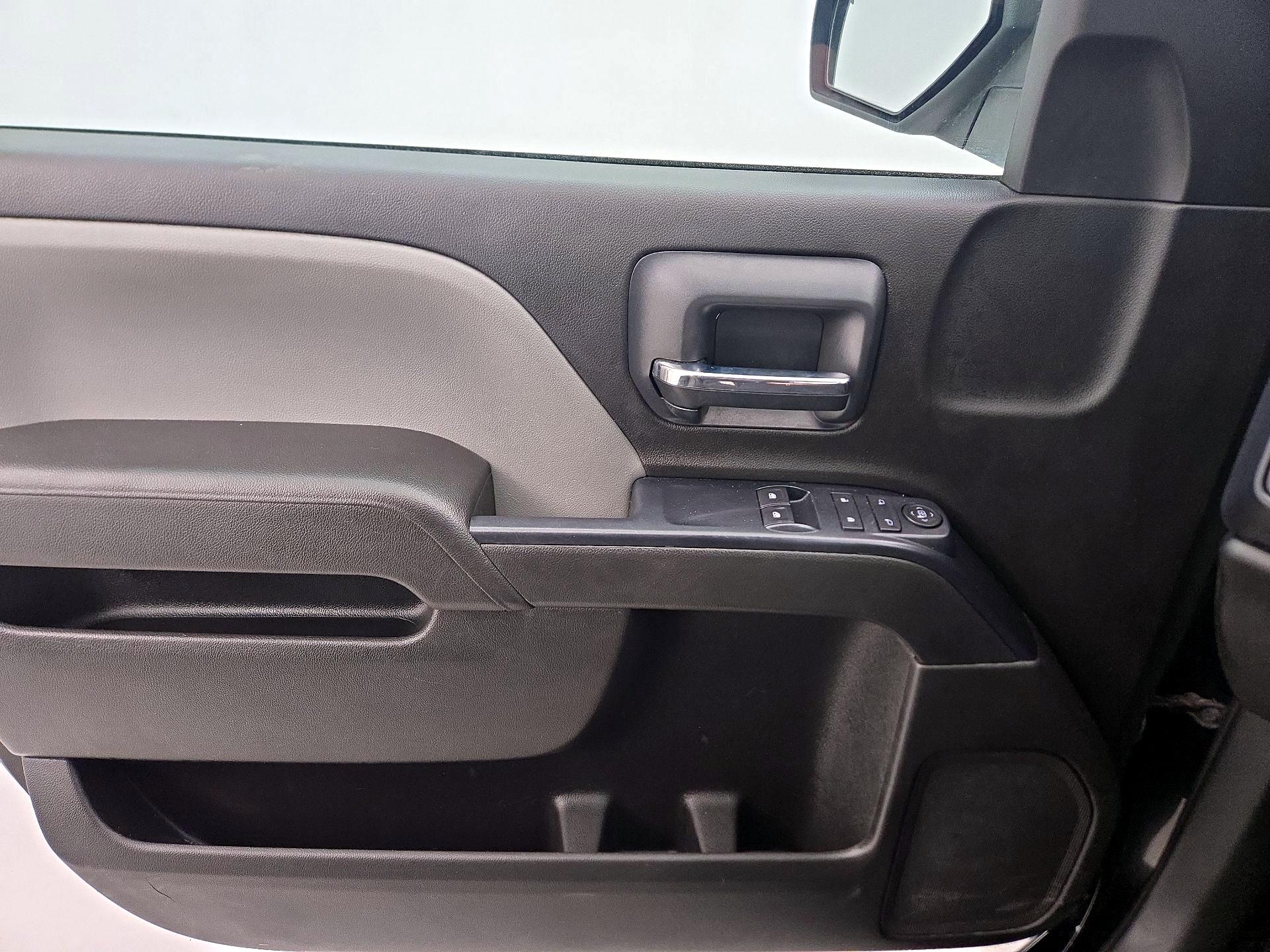 Thumbnail: 2016 Chevrolet Silverado 1500 - 12