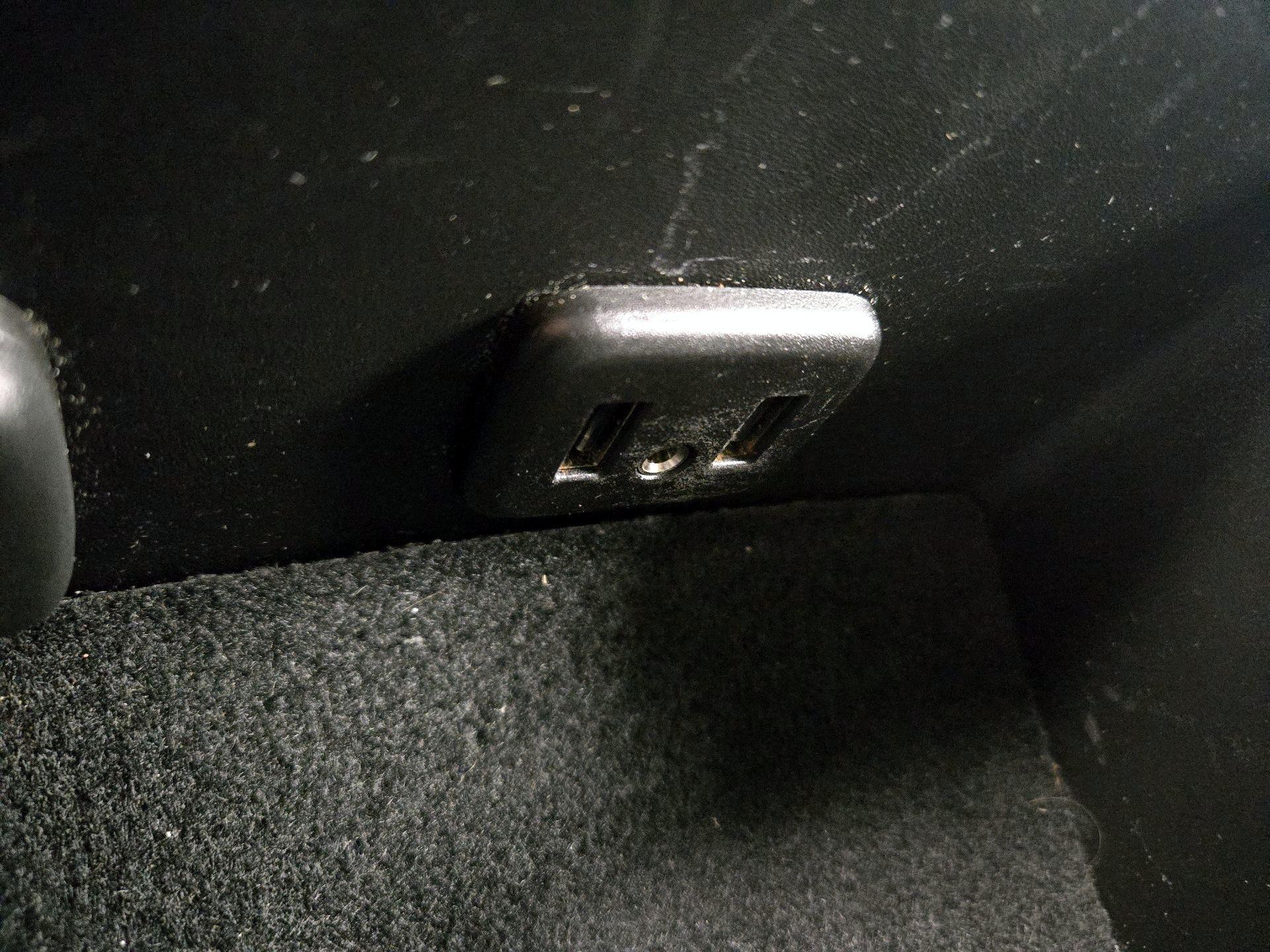 Thumbnail: 2016 Chevrolet Silverado 1500 - 17