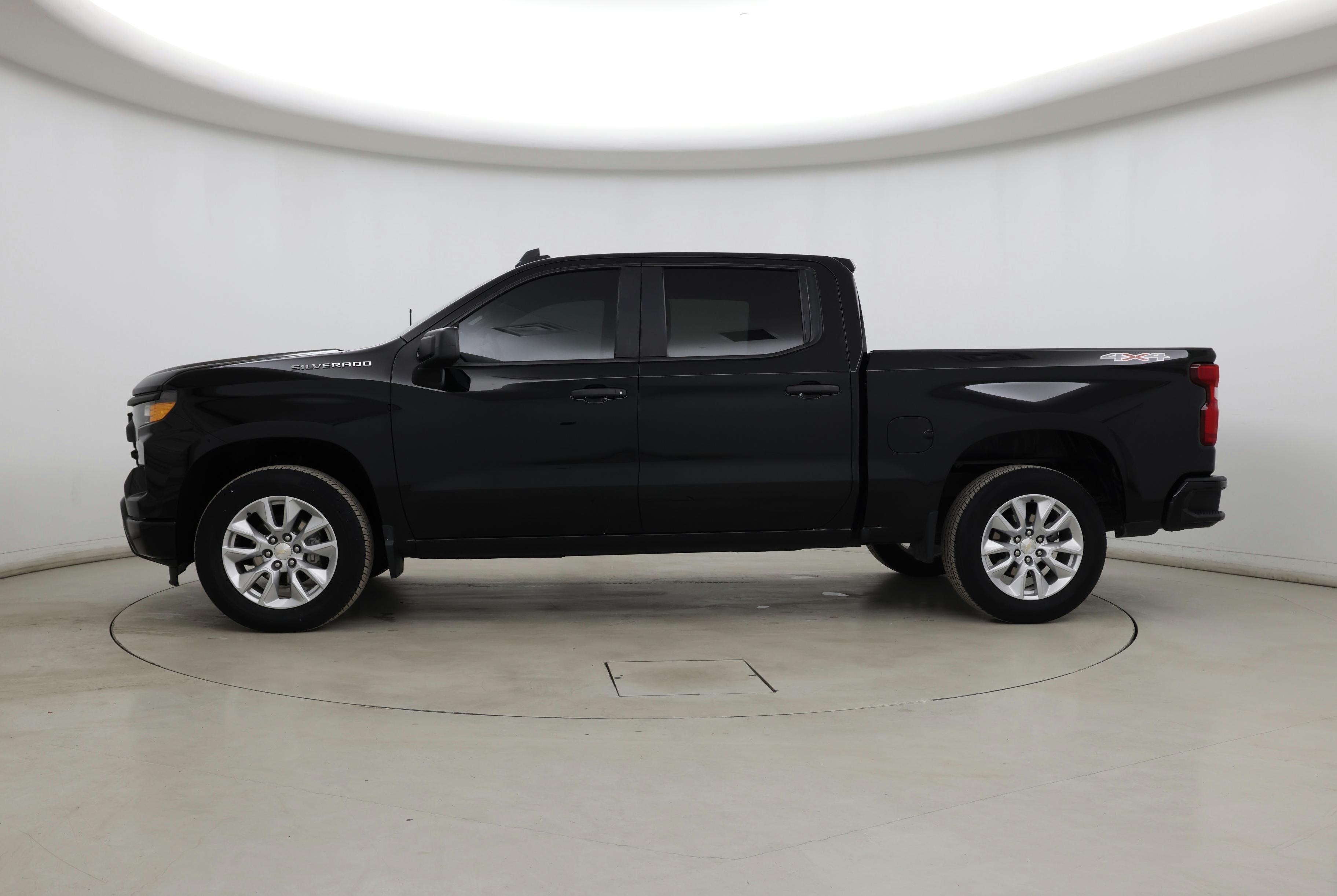 Thumbnail: 2023 Chevrolet Silverado 1500 - 3