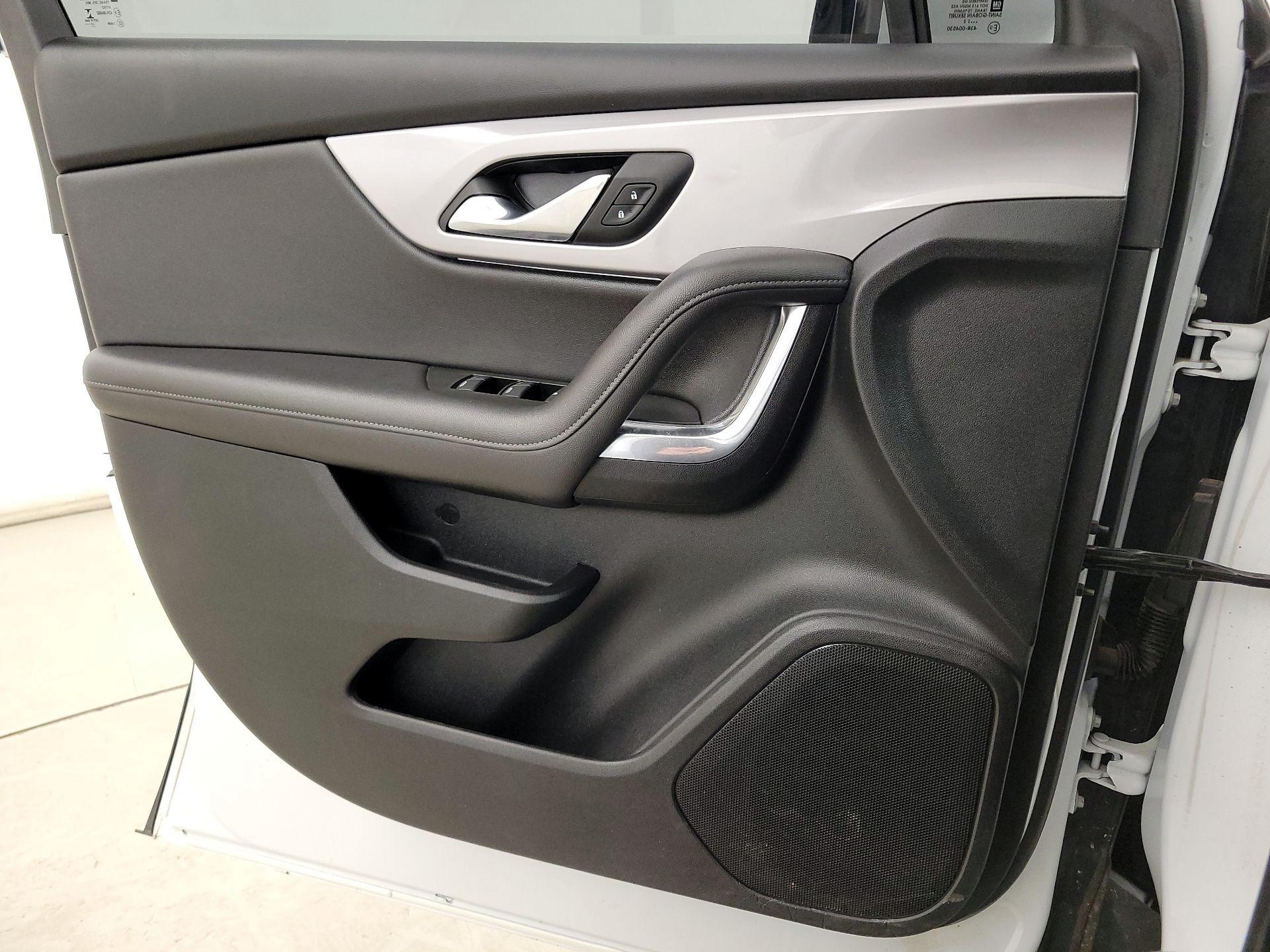 Thumbnail: 2022 Chevrolet Blazer - 12