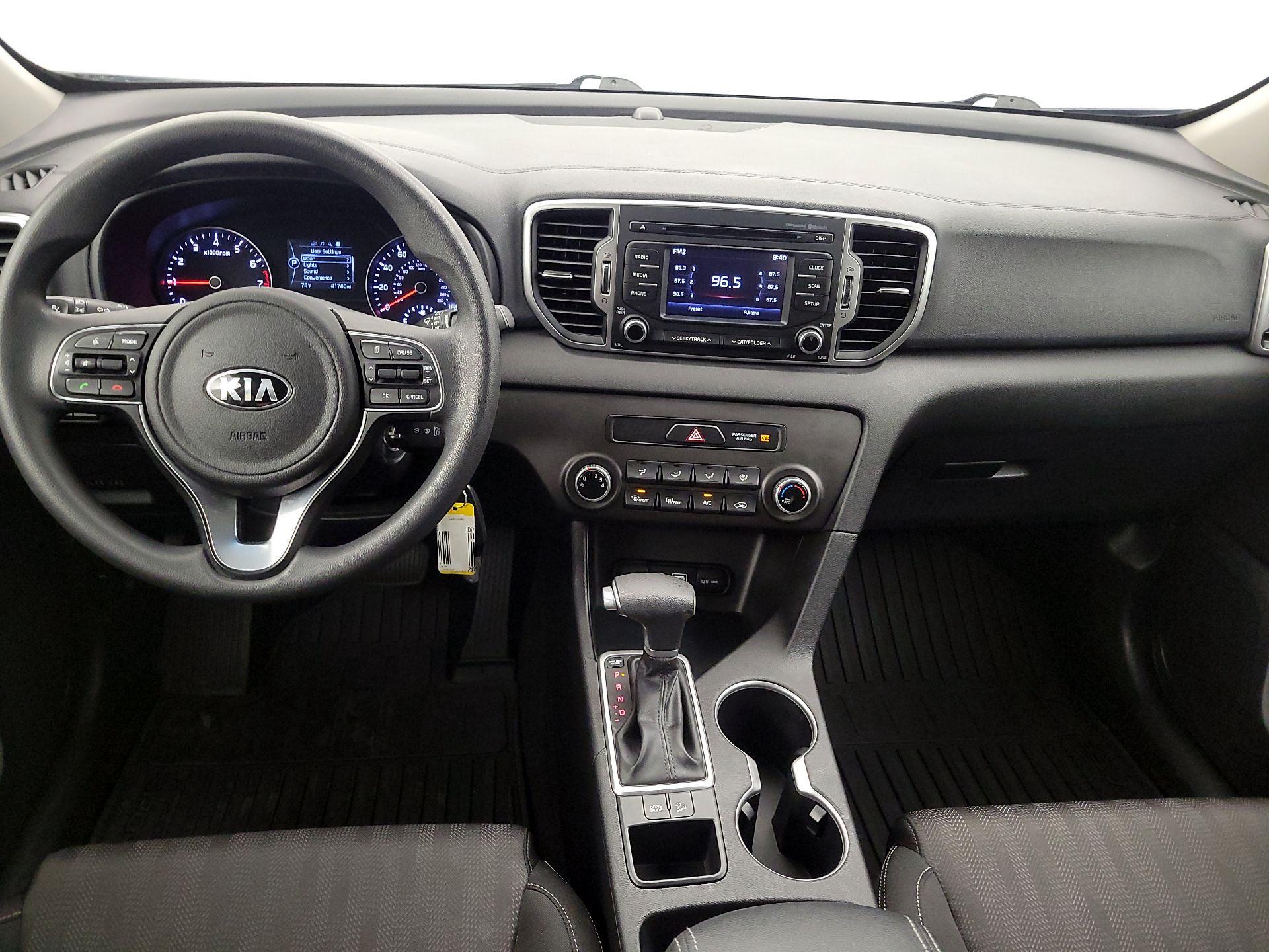 Thumbnail: 2017 Kia Sportage - 9