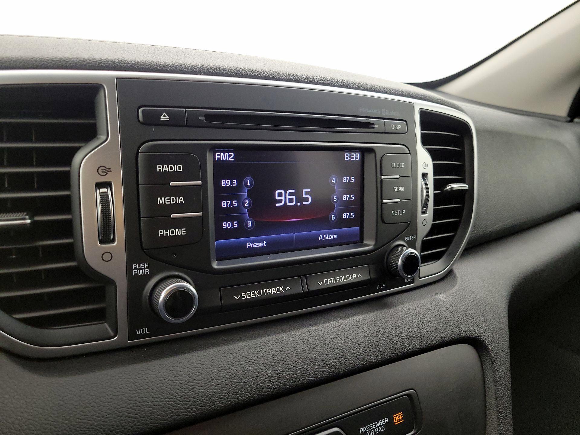 Thumbnail: 2017 Kia Sportage - 15