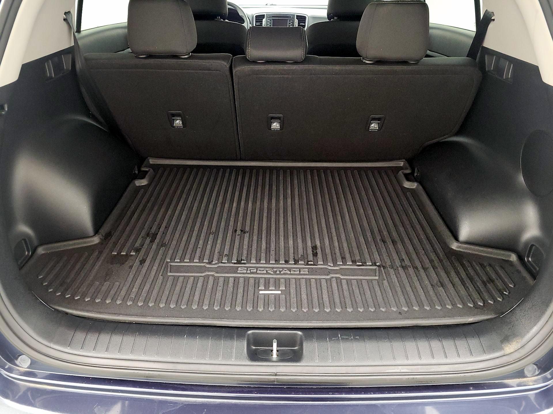 Thumbnail: 2017 Kia Sportage - 20