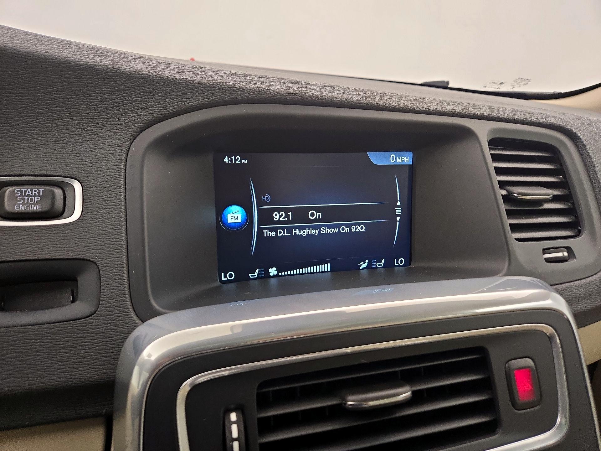 Thumbnail: 2015 Volvo S60 - 14