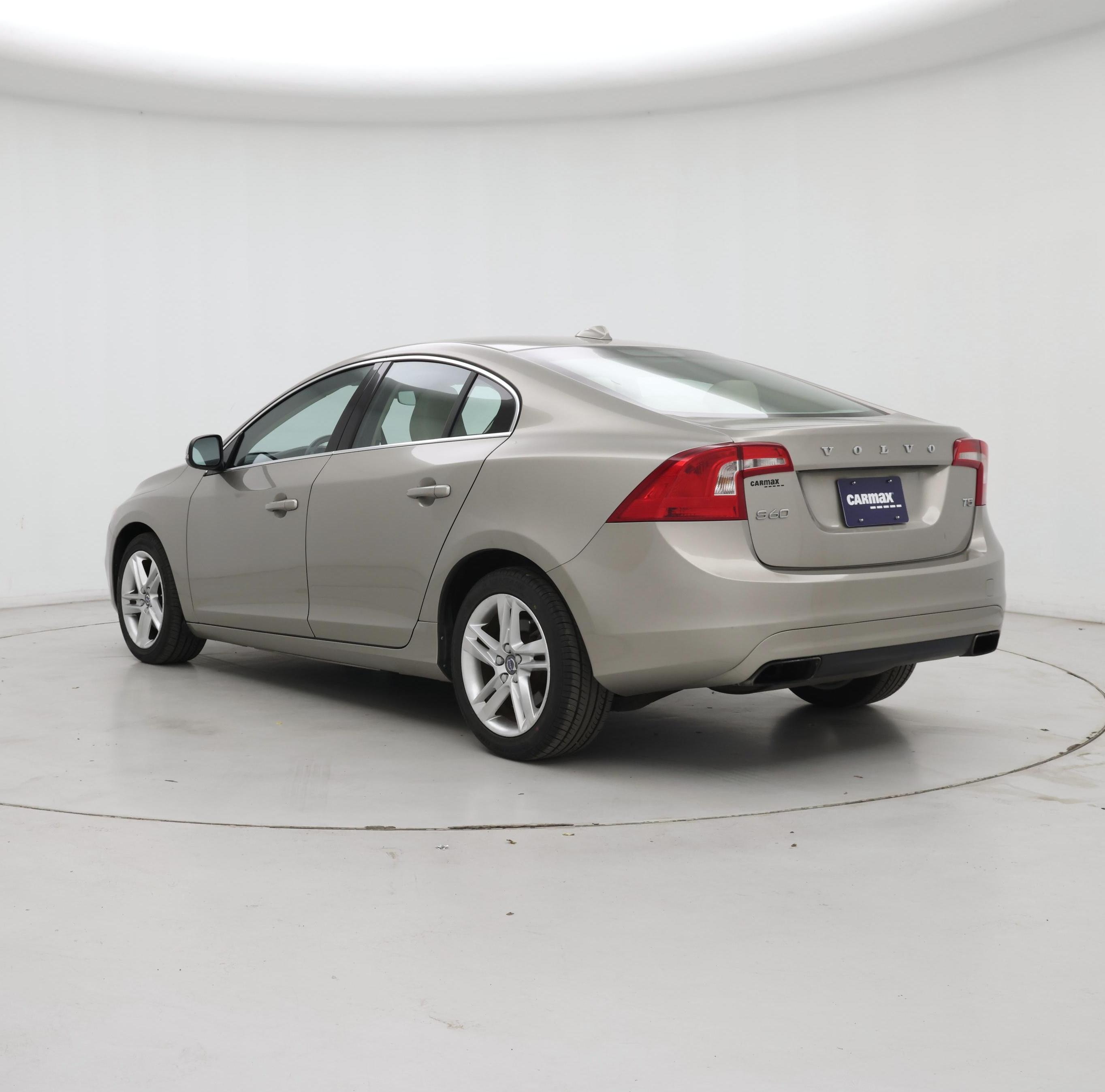 Thumbnail: 2015 Volvo S60 - 2