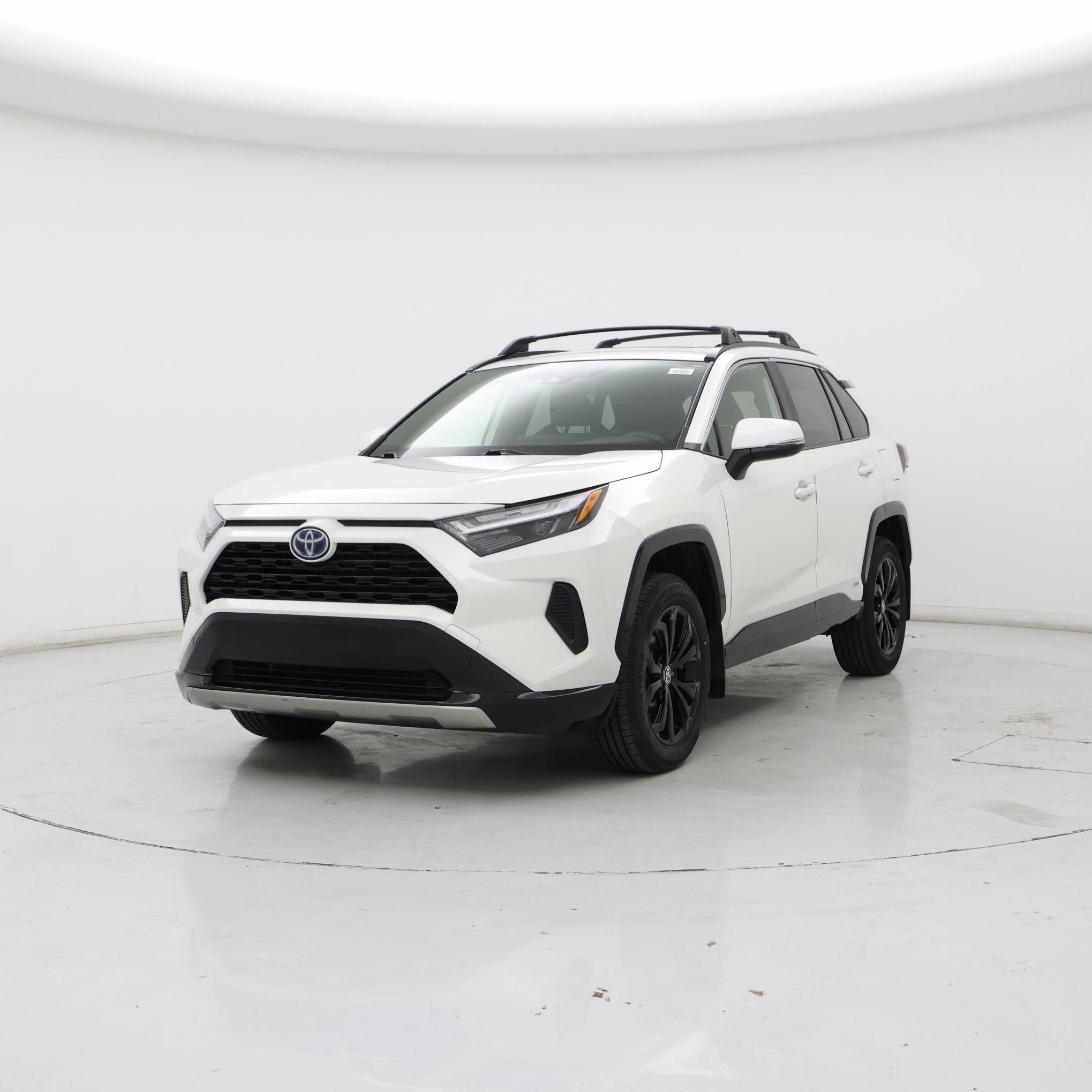 Thumbnail: 2022 Toyota RAV4 - 4