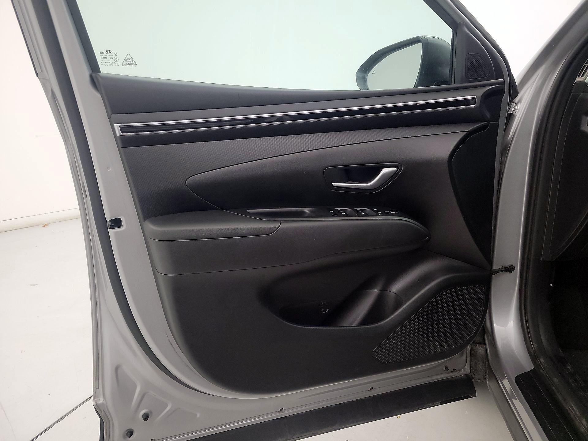 Thumbnail: 2022 Hyundai Tucson - 12