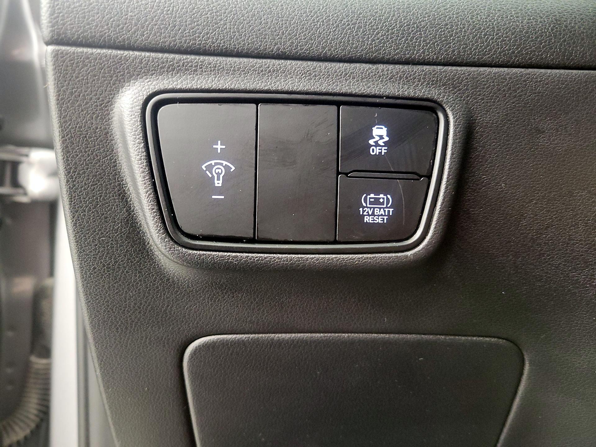 Thumbnail: 2022 Hyundai Tucson - 13