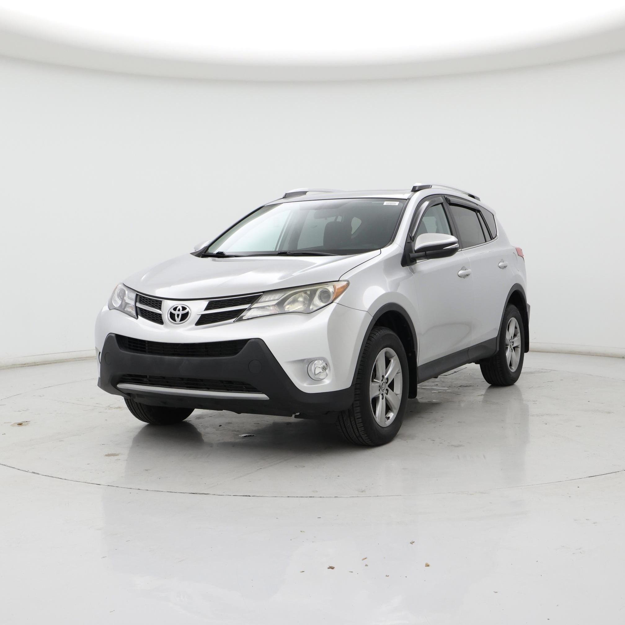 Thumbnail: 2015 Toyota RAV4 - 4