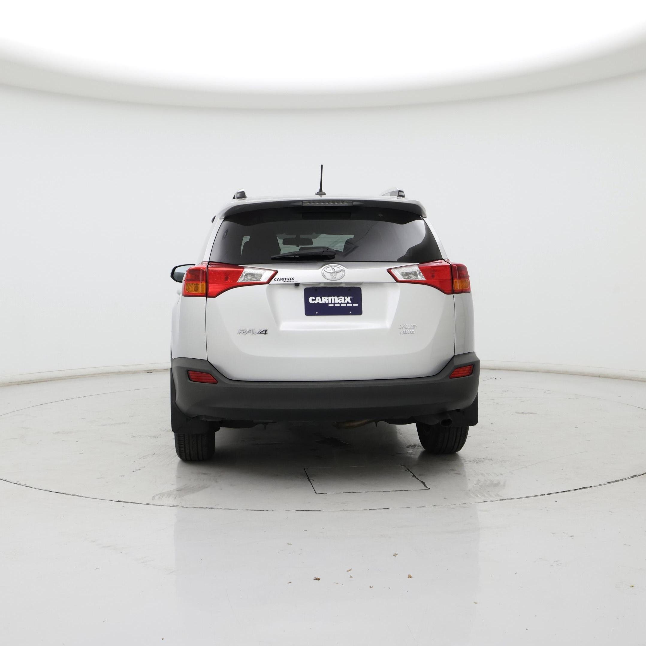 Thumbnail: 2015 Toyota RAV4 - 6