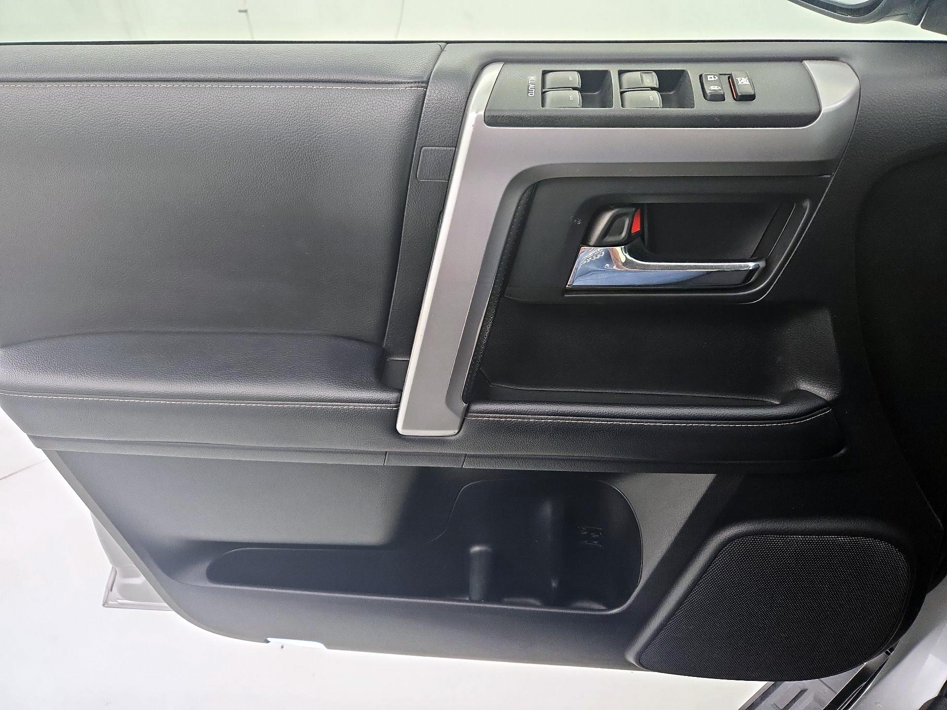 Thumbnail: 2023 Toyota 4Runner - 12