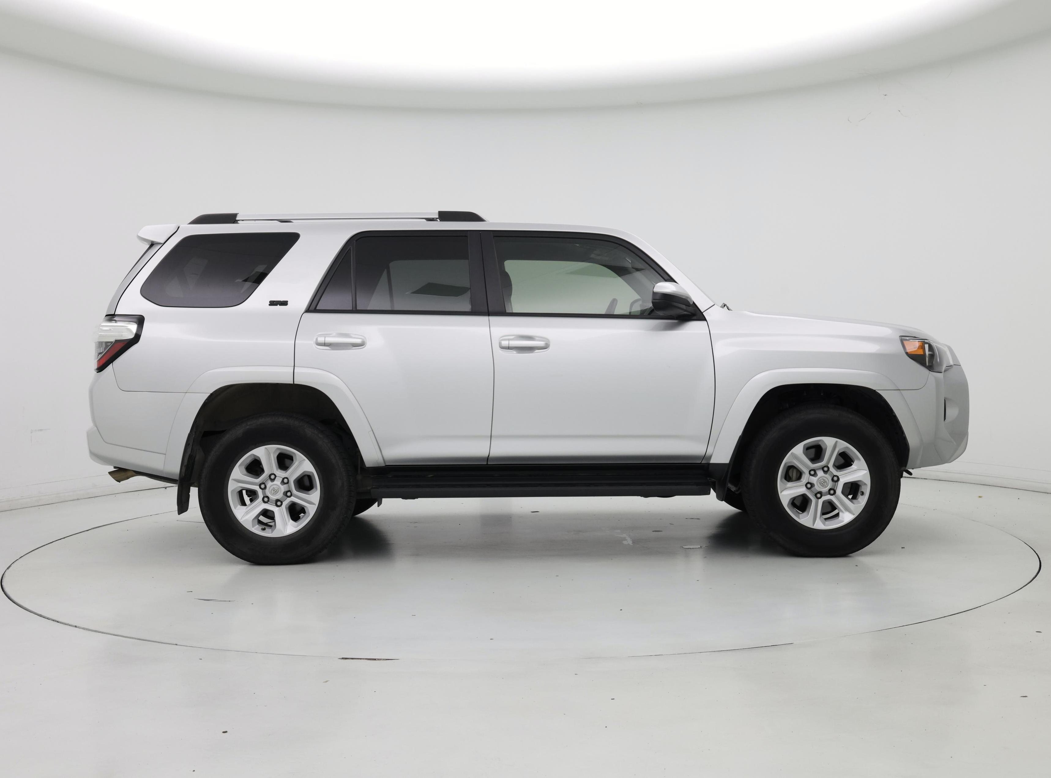 Thumbnail: 2023 Toyota 4Runner - 7