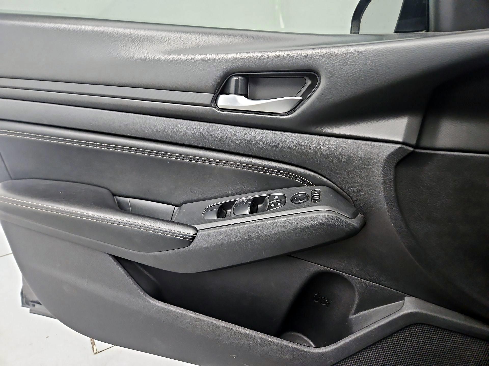 Thumbnail: 2020 Nissan Altima - 12