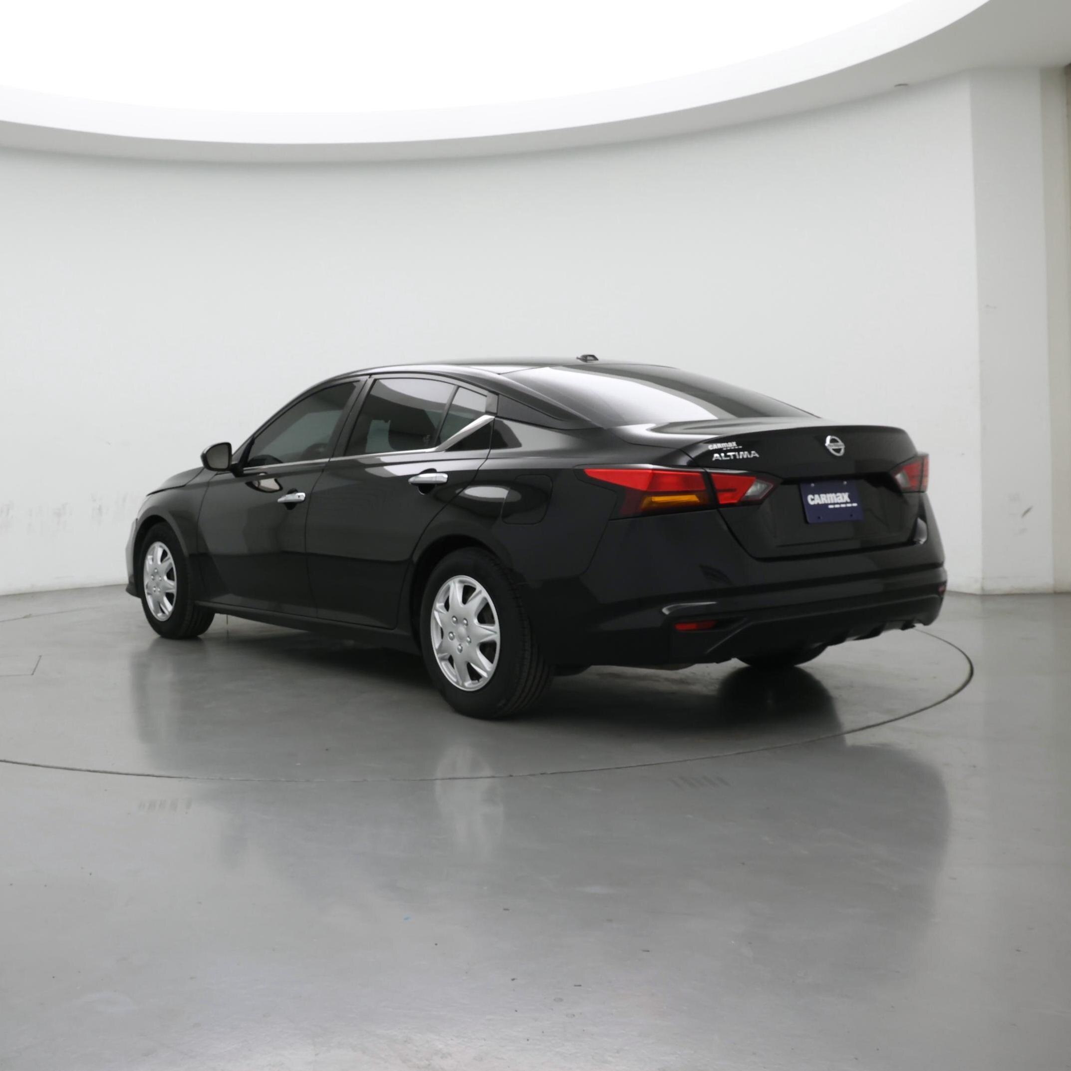 Thumbnail: 2020 Nissan Altima - 2