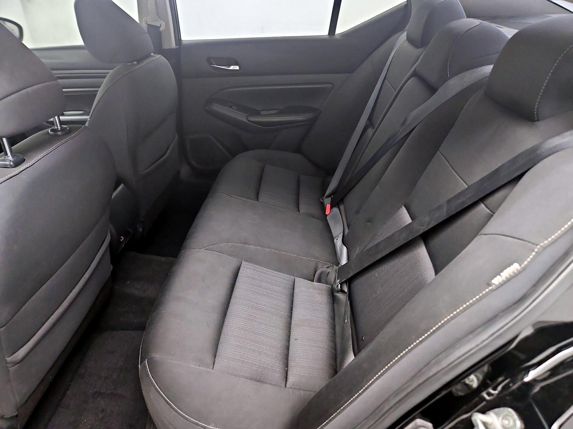 Thumbnail: 2020 Nissan Altima - 19