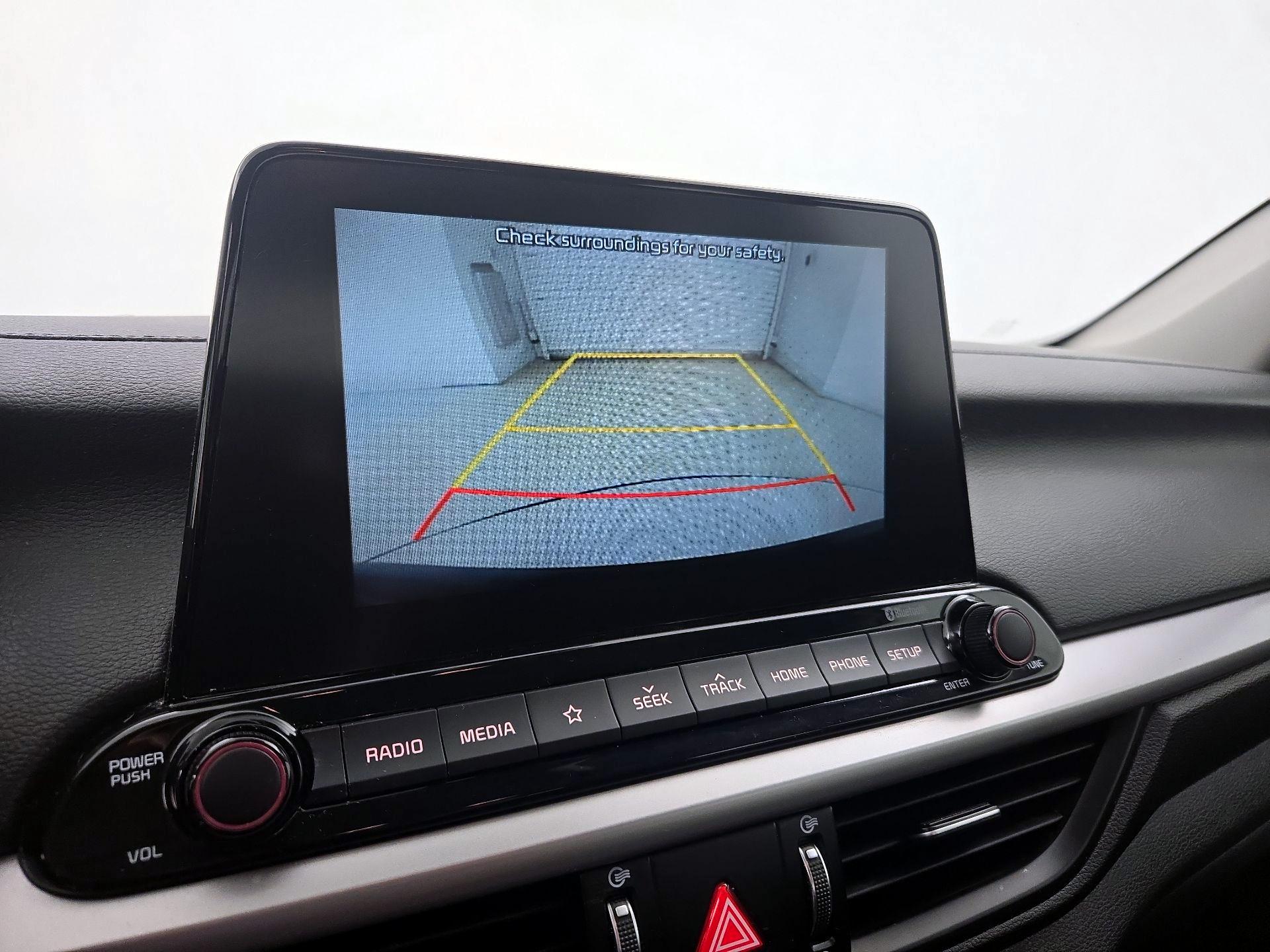 Thumbnail: 2021 Kia Forte - 14