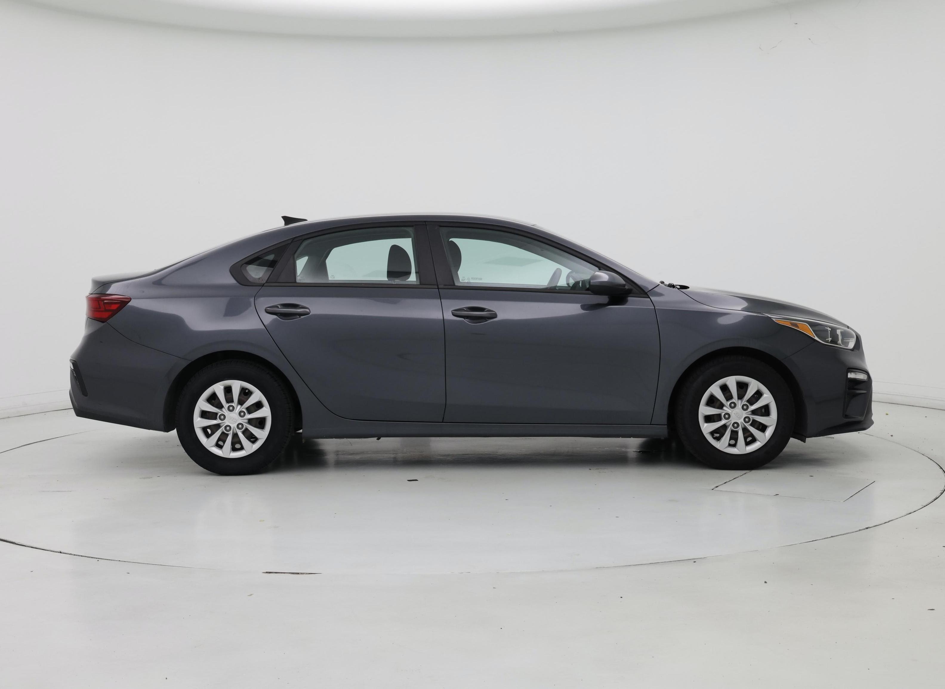 Thumbnail: 2021 Kia Forte - 7