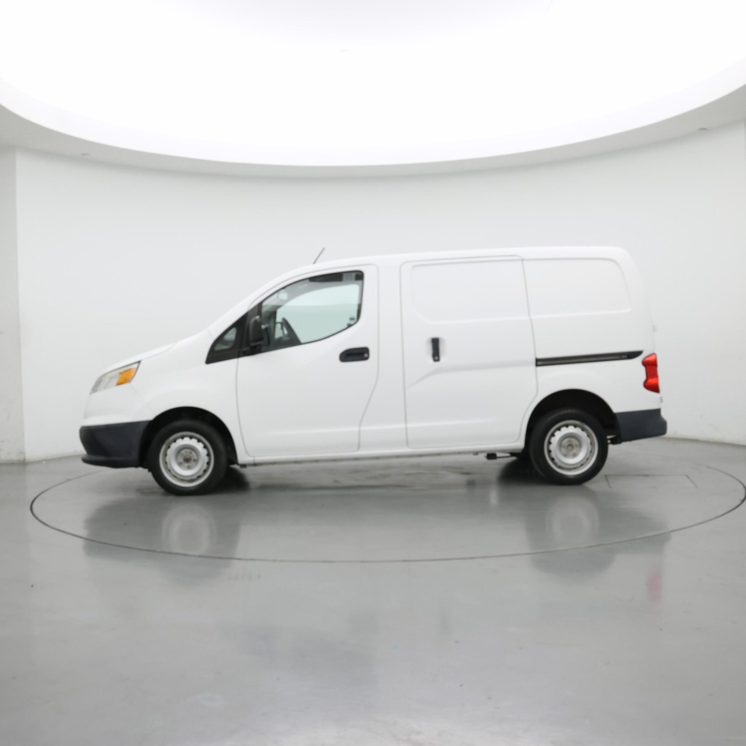 Thumbnail: 2017 Chevrolet City Express - 3