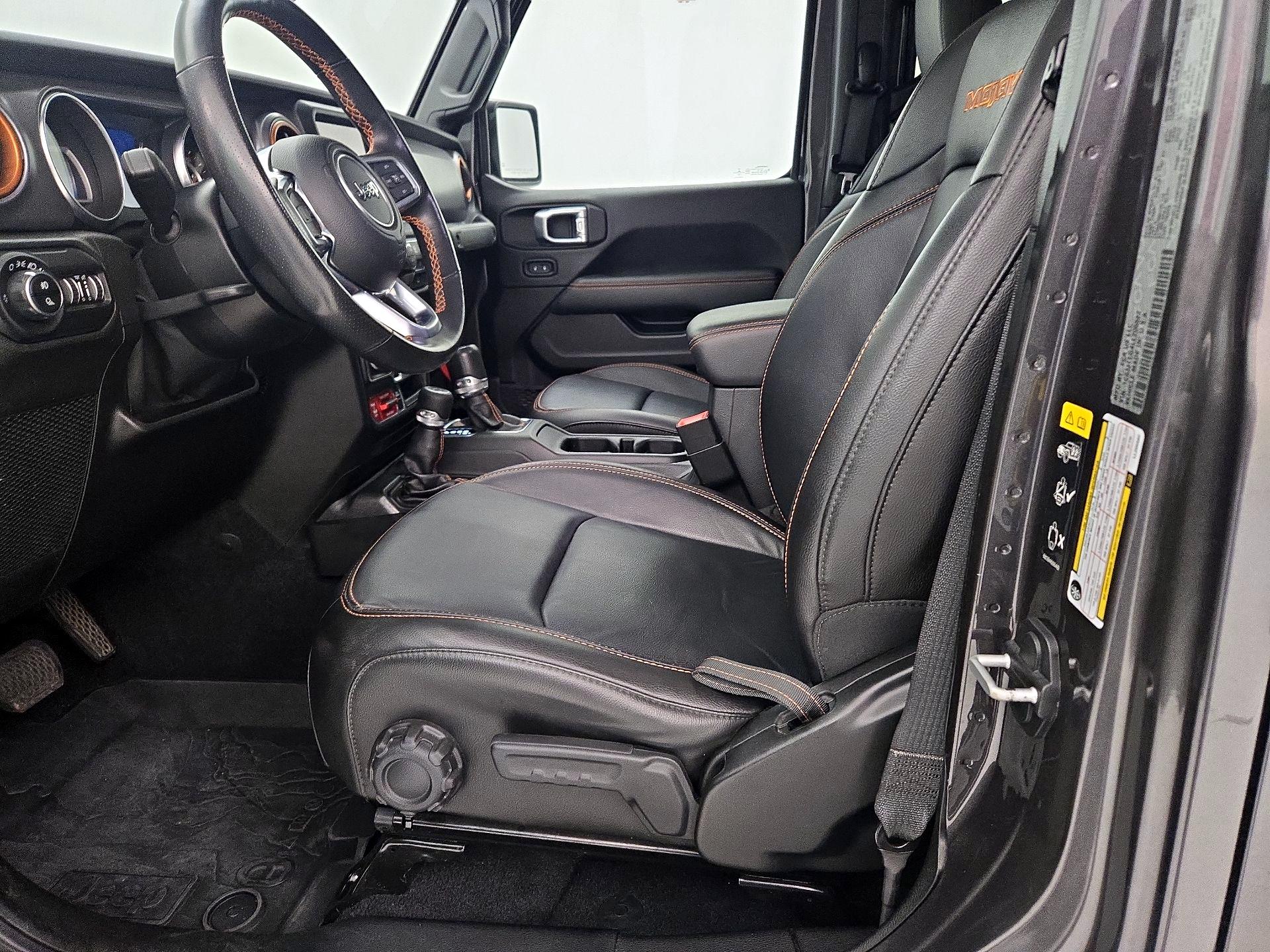 Thumbnail: 2020 Jeep Gladiator - 11