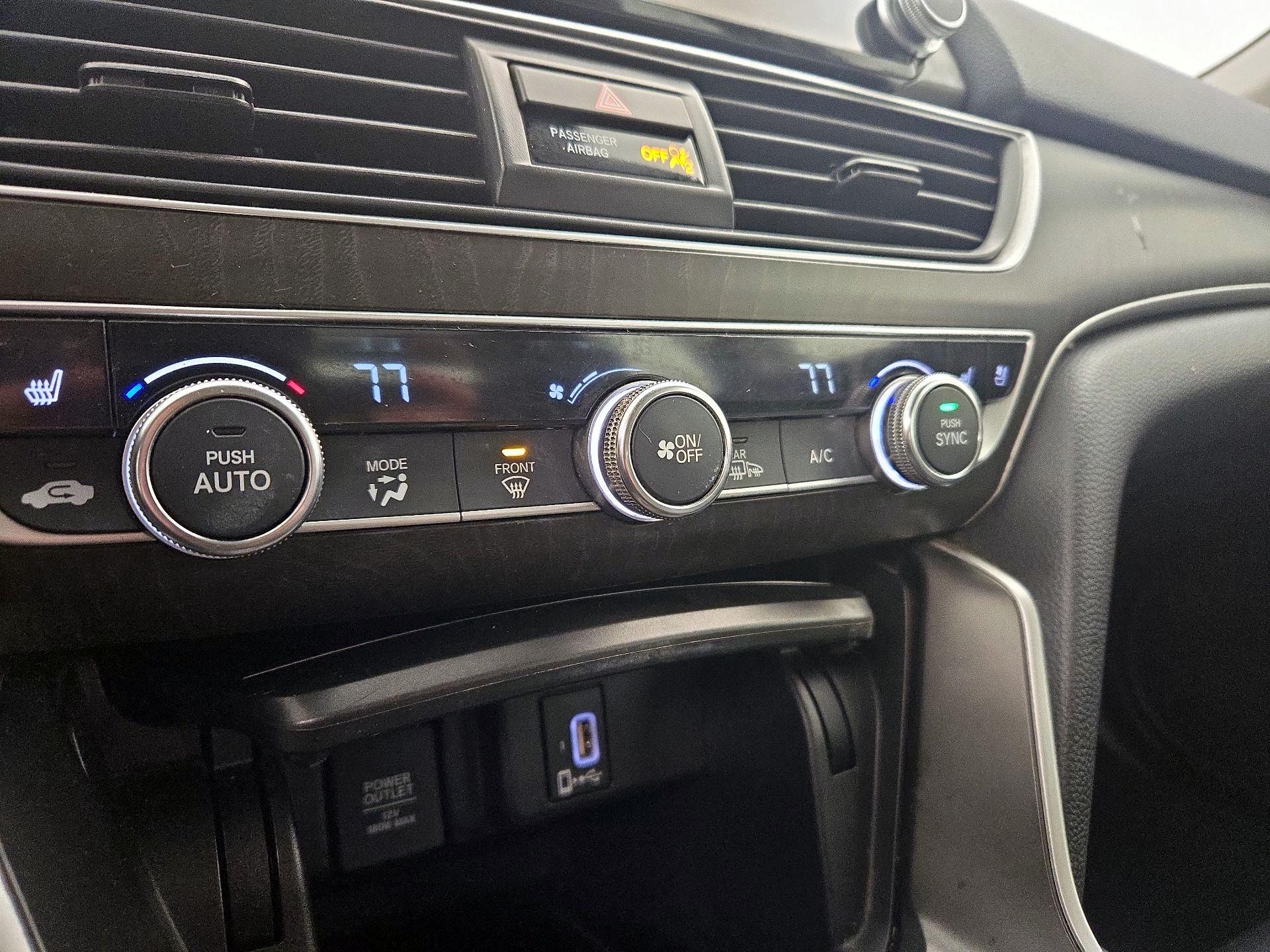 Thumbnail: 2019 Honda Accord - 17