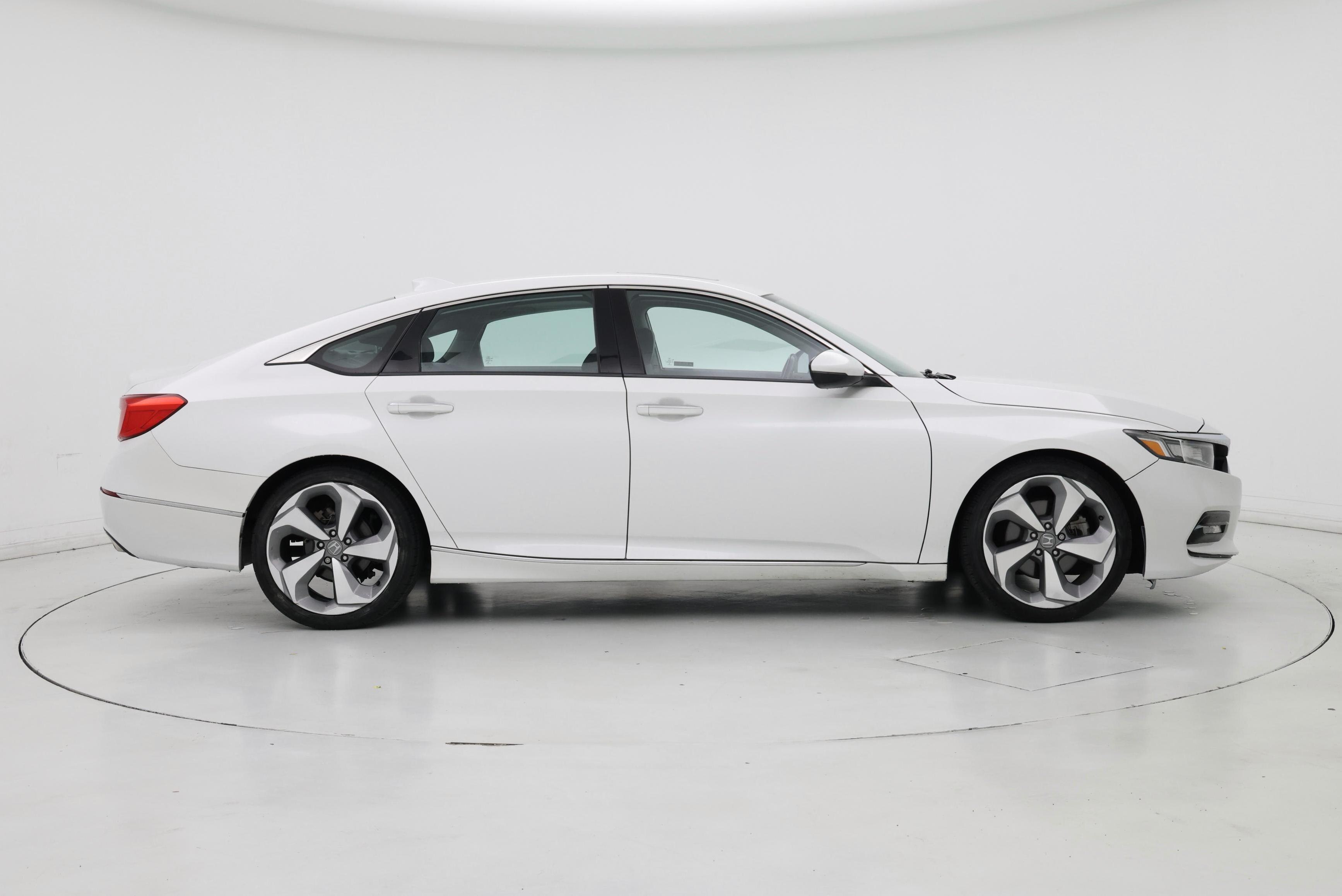 Thumbnail: 2019 Honda Accord - 7