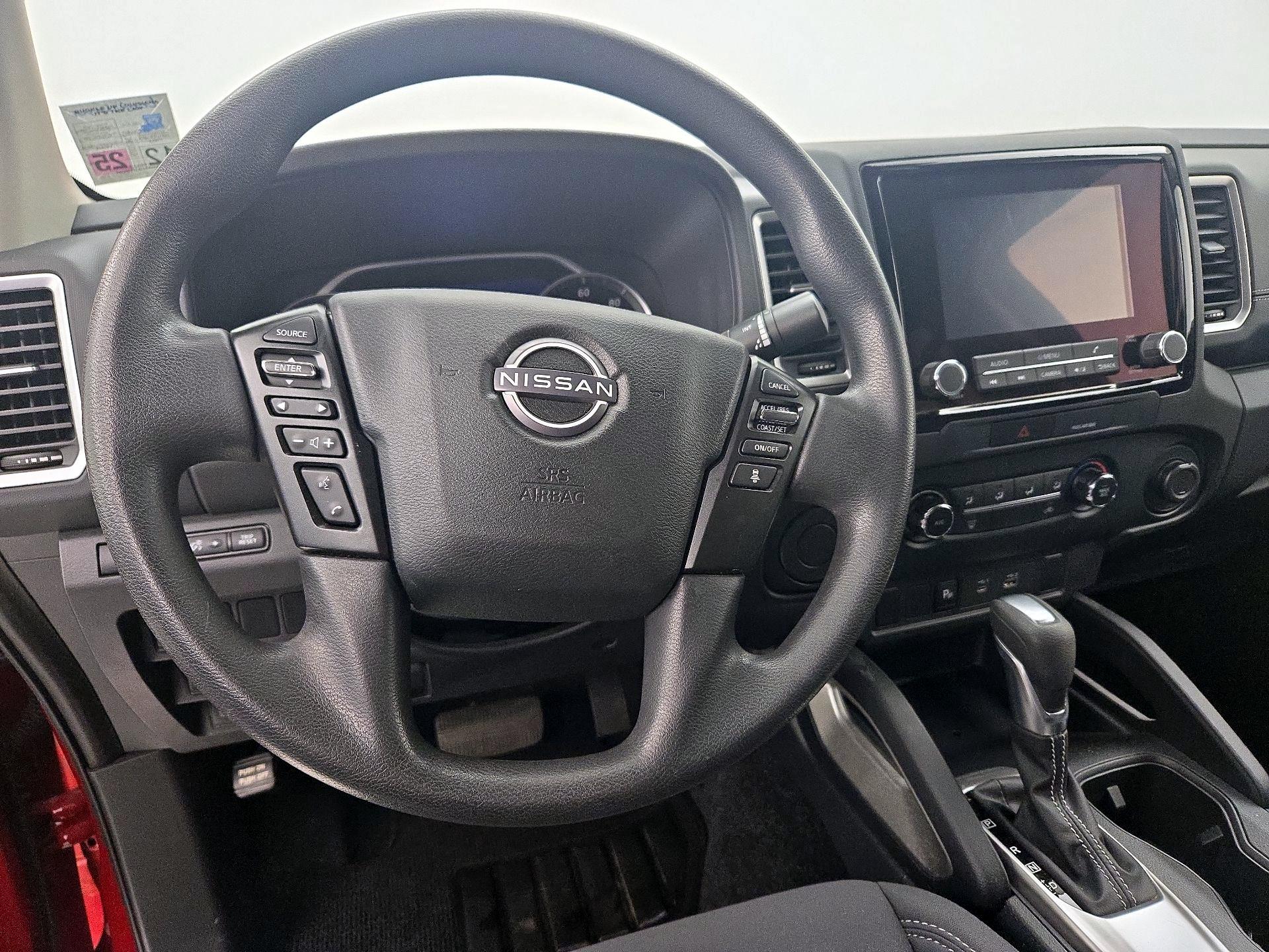 Thumbnail: 2022 Nissan Frontier - 10