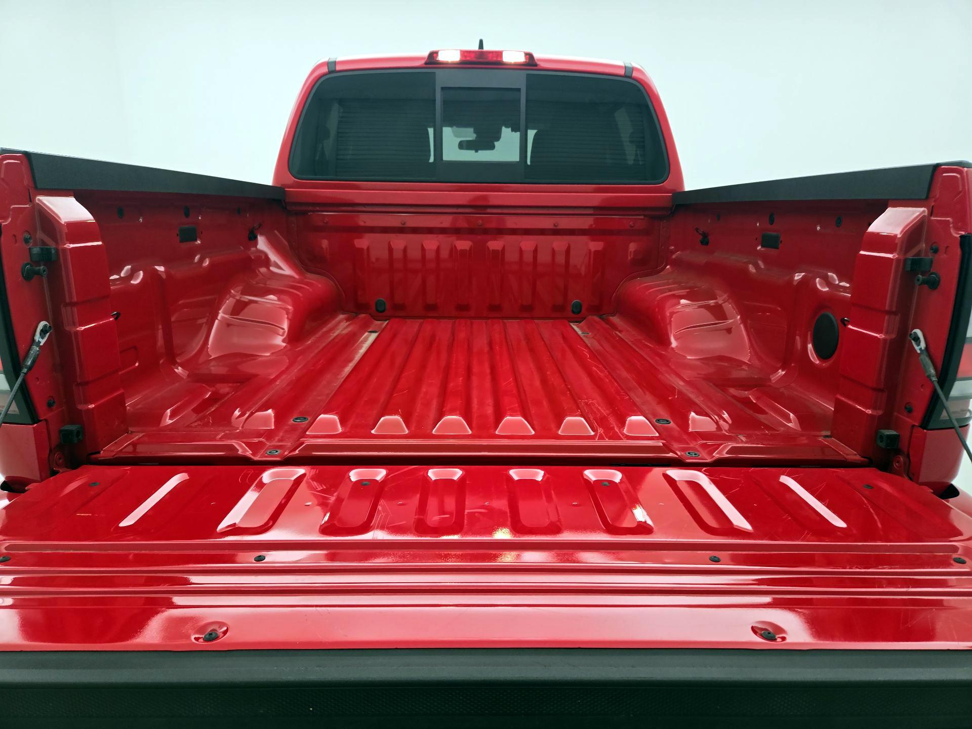 Thumbnail: 2022 Nissan Frontier - 20