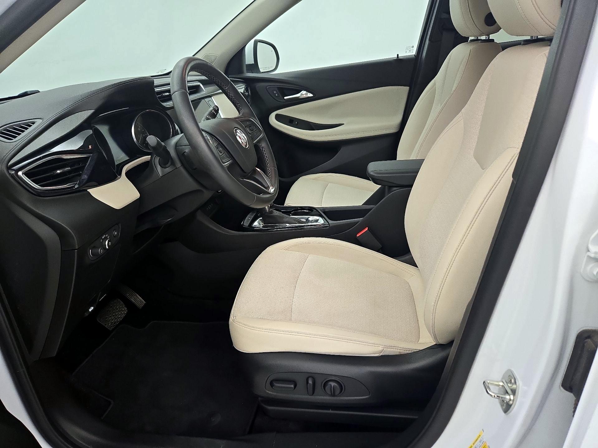 Thumbnail: 2020 Buick Encore GX - 11
