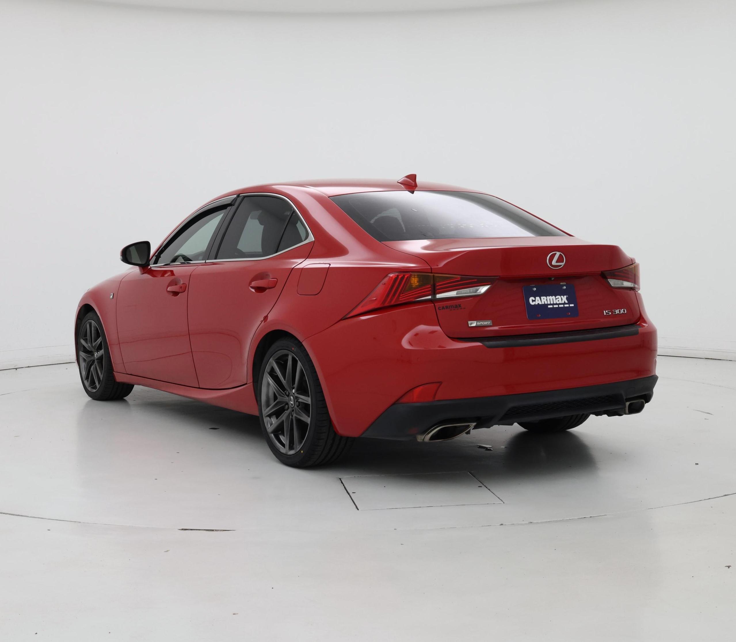 Thumbnail: 2019 Lexus IS - 2