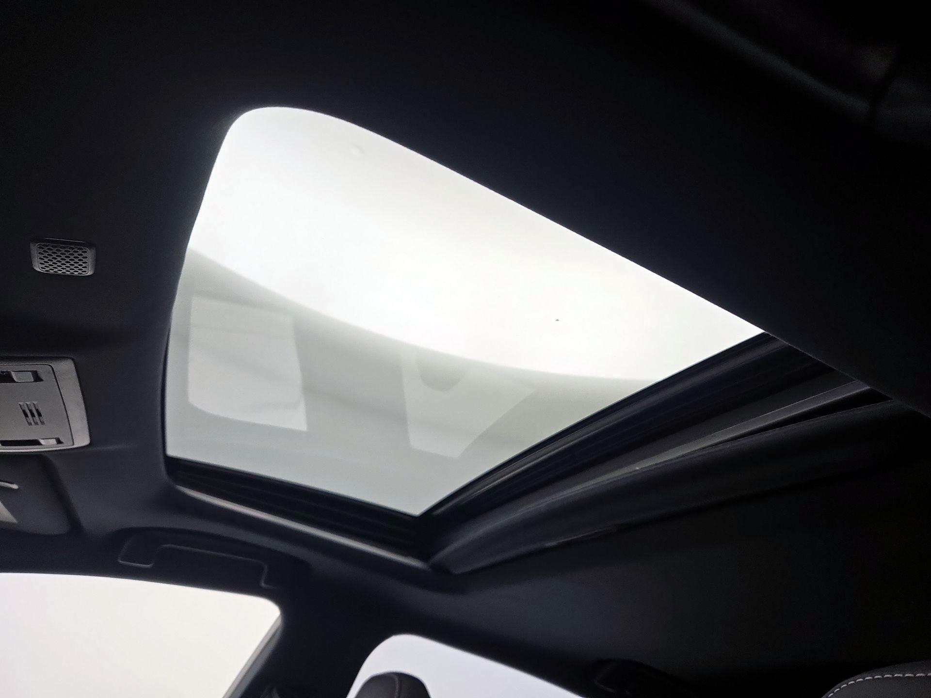 Thumbnail: 2019 Lexus IS - 19