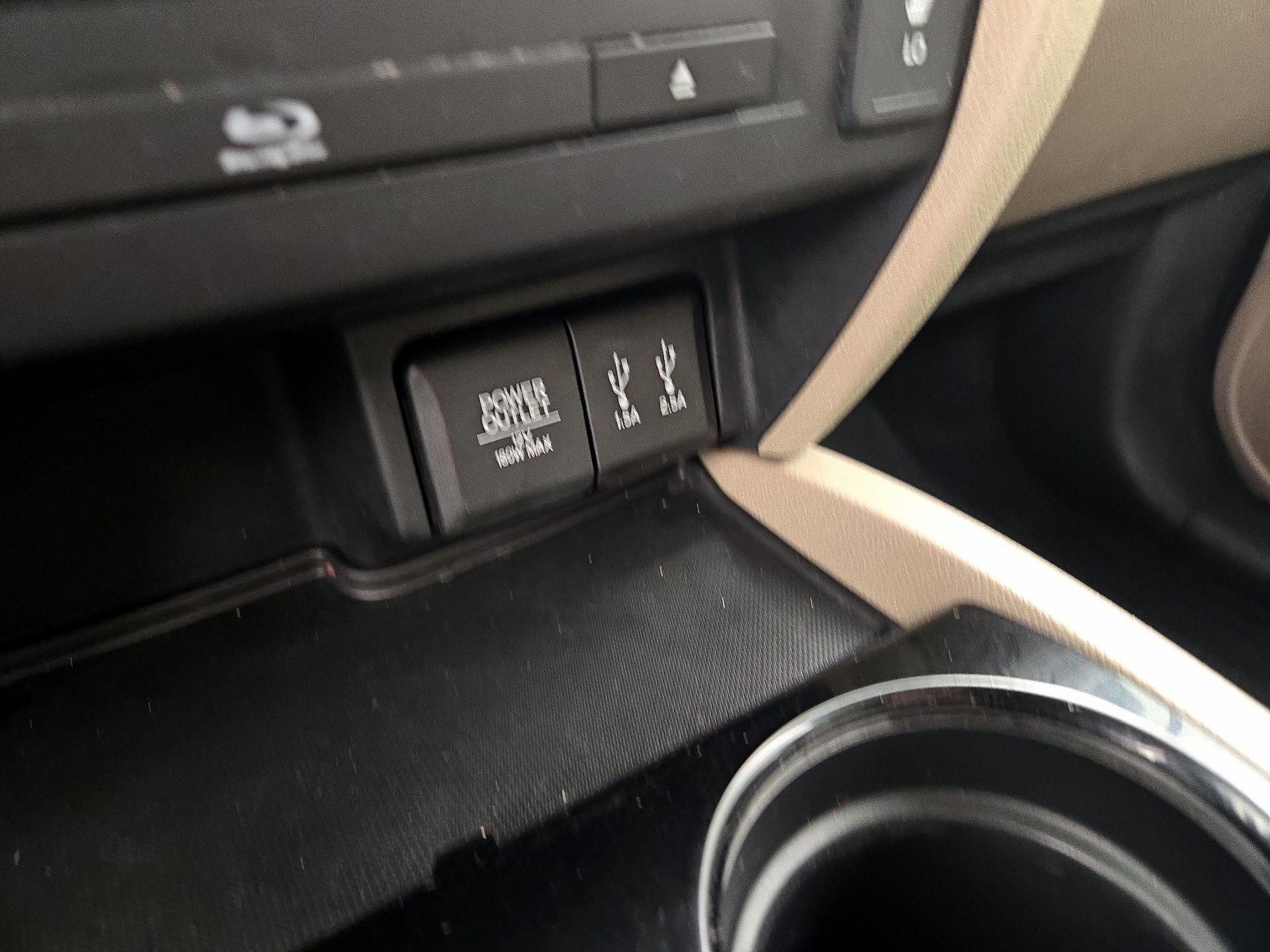 Thumbnail: 2016 Honda Pilot - 18