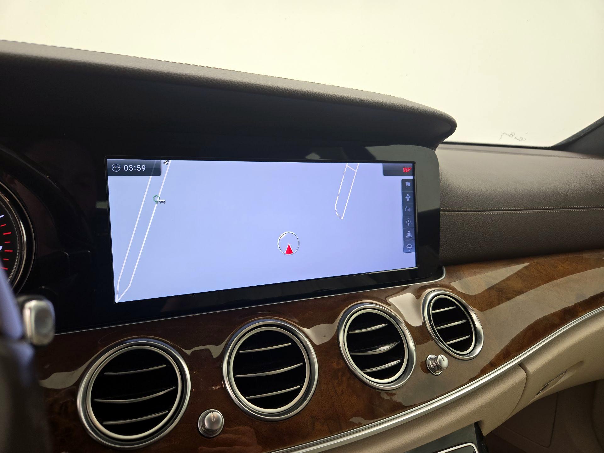 Thumbnail: 2017 Mercedes-Benz E-Class - 14