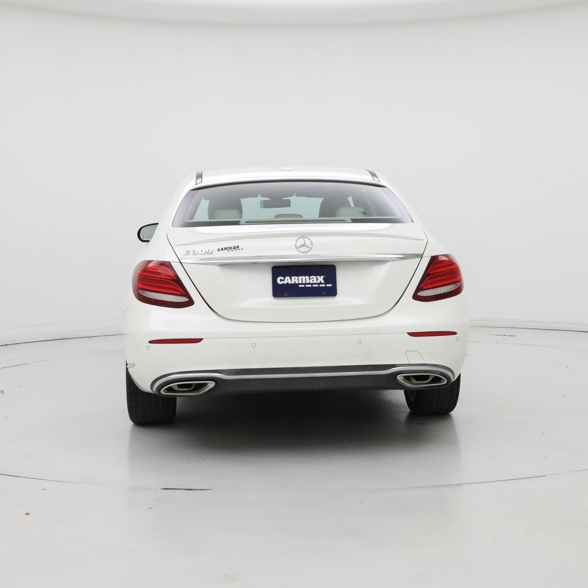 Thumbnail: 2017 Mercedes-Benz E-Class - 6