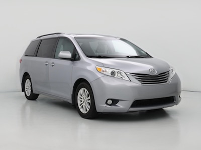 2017 Toyota Sienna XLE