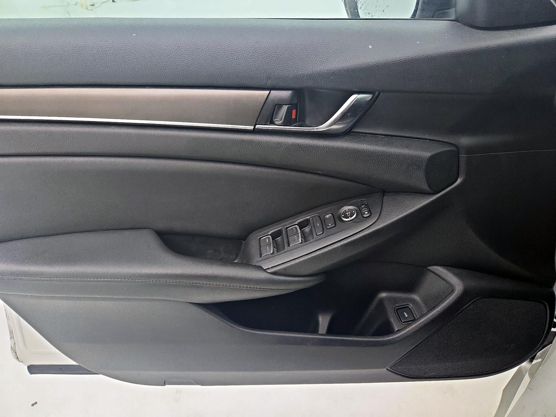 Thumbnail: 2021 Honda Accord - 12