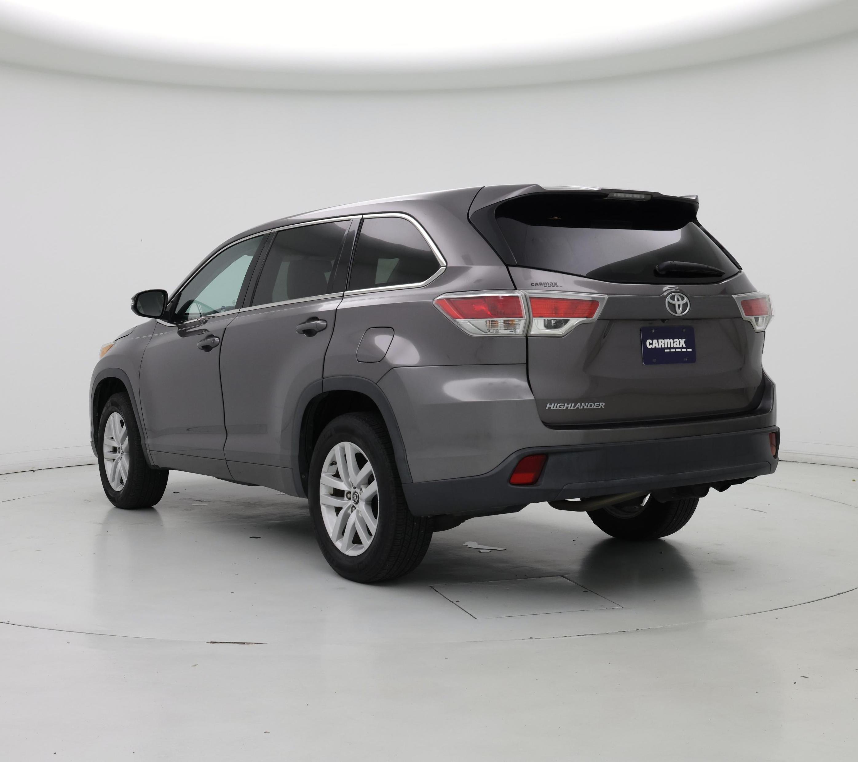 Thumbnail: 2016 Toyota Highlander - 2
